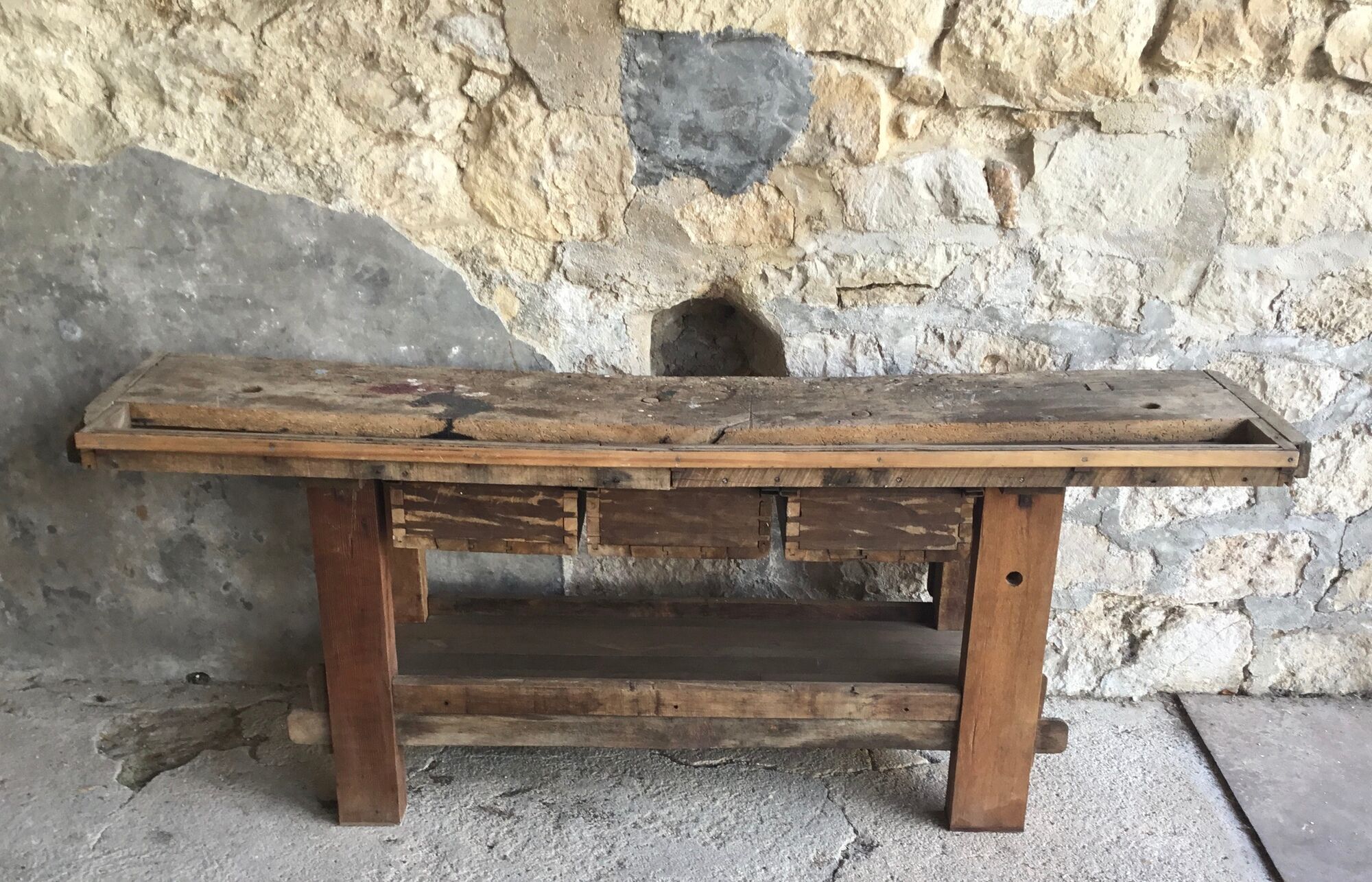 Solid oak workbench with stalls and drawers - 20th century