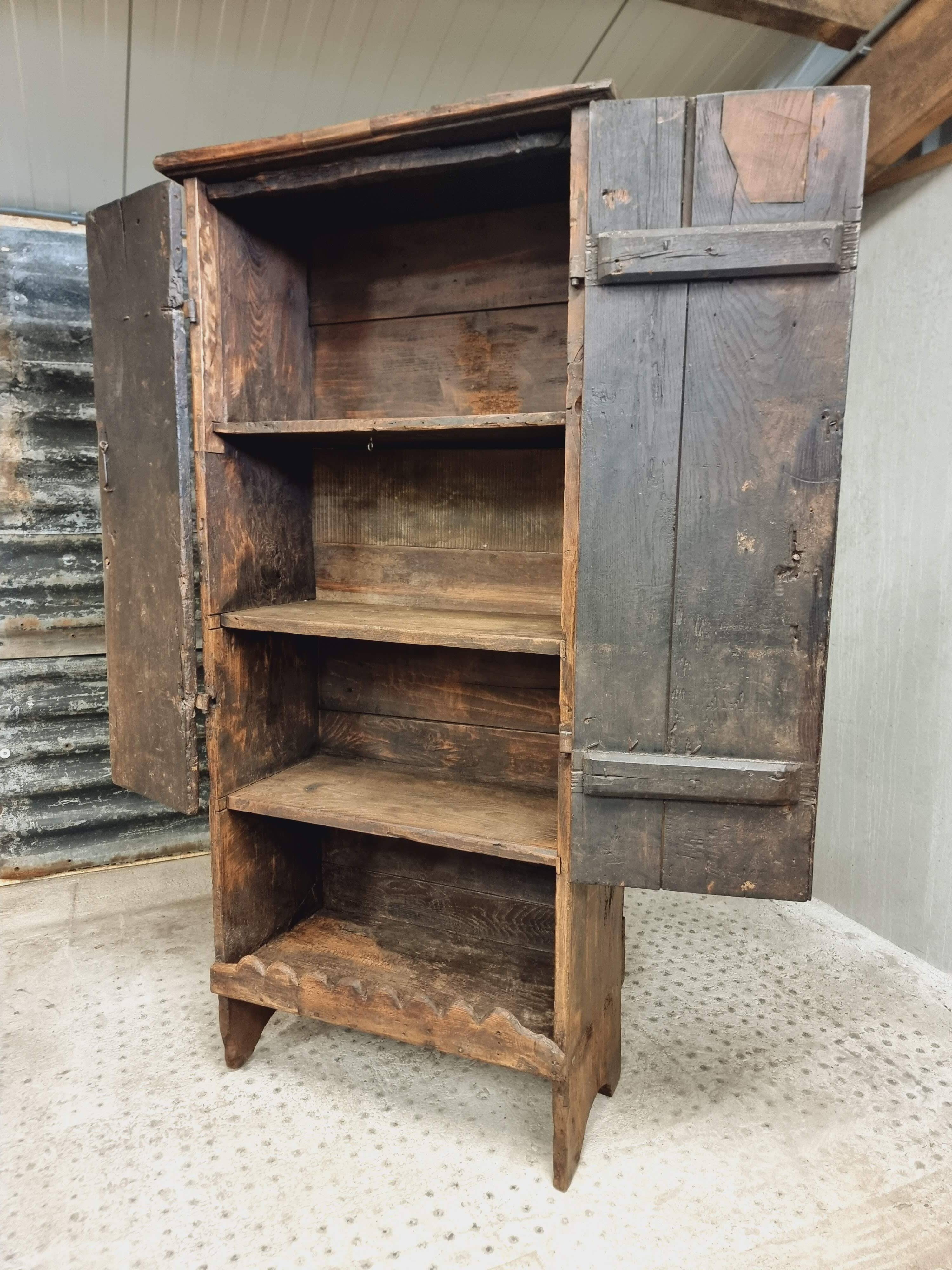 Antique Spanish cabinet chestnut 18th century 88 x 190 cm