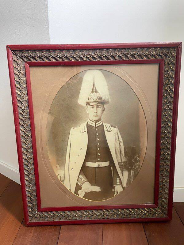 Old photo of an Alsatian soldier in the Prussian Imperial Guard