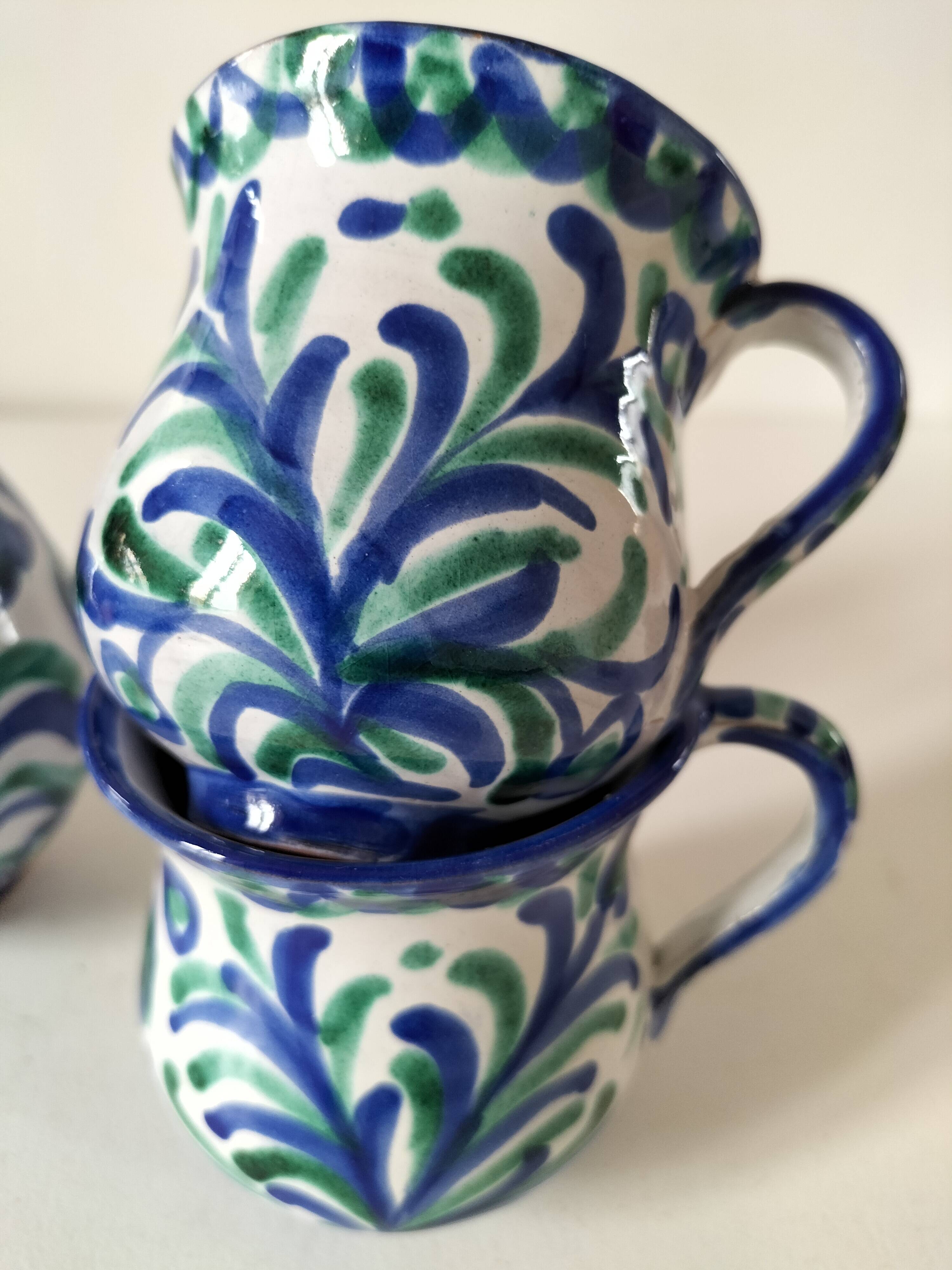 Fajalauza earthenware set, Granada (Spain)