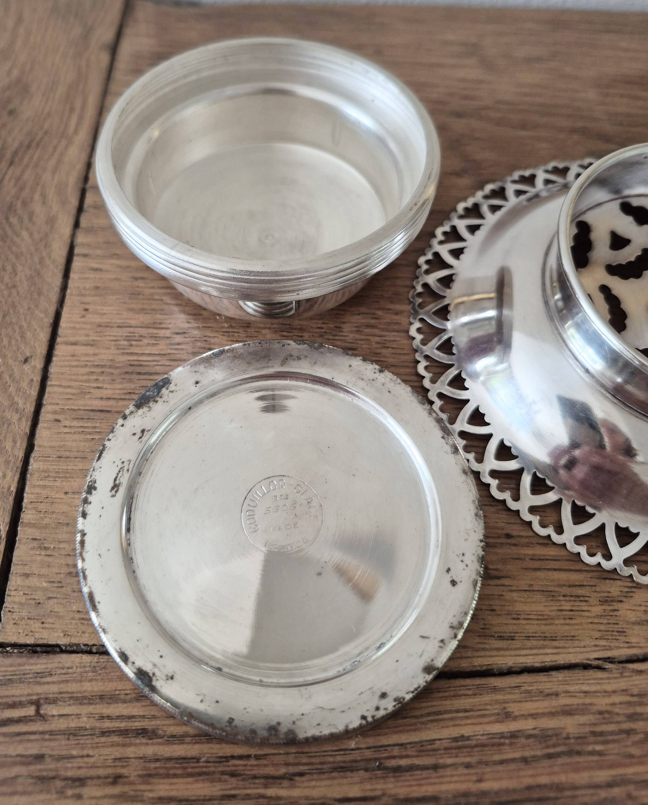 Silver-plated butter dish Coquillor