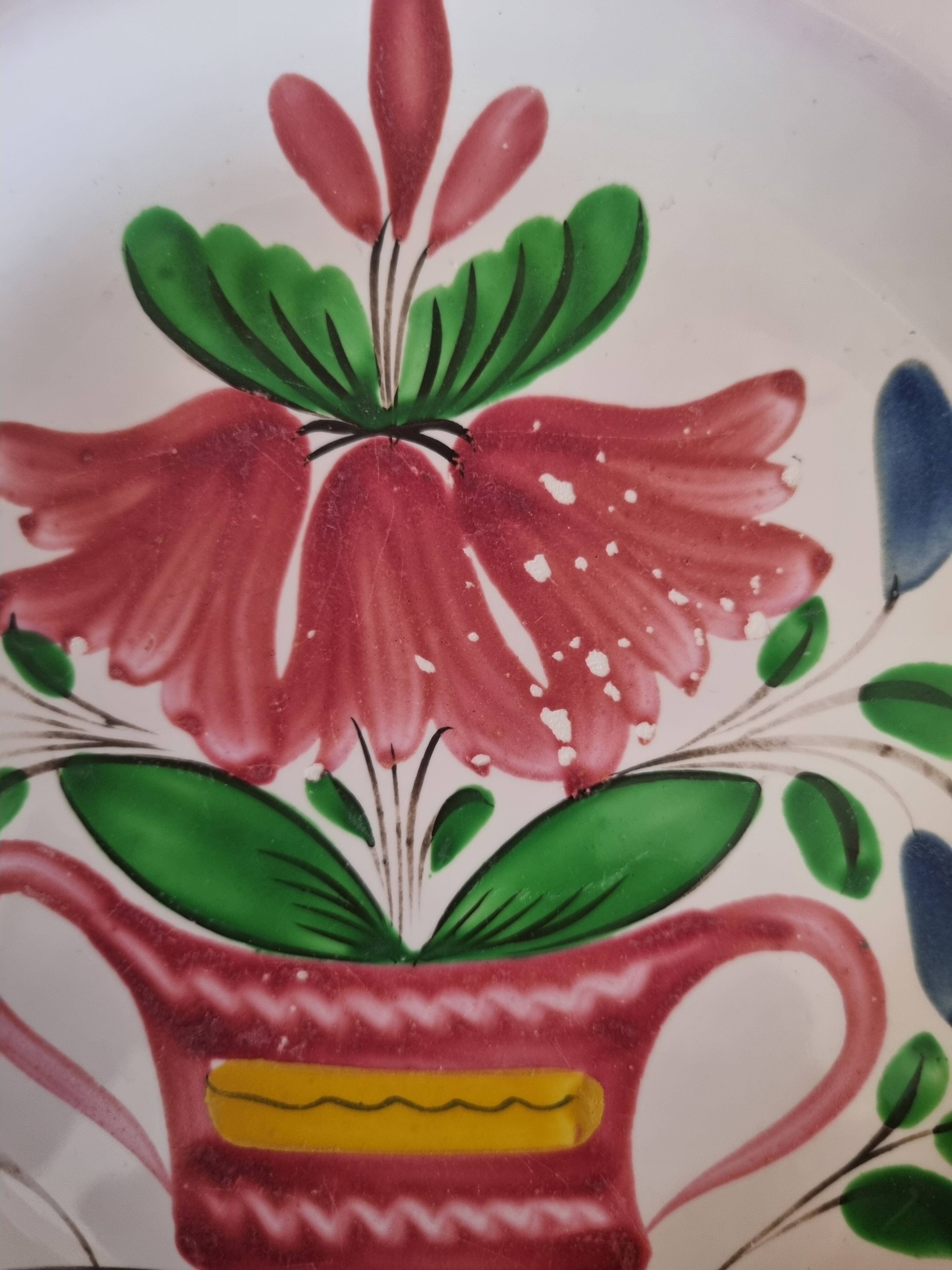 Assiette ancienne en faience les Islettes Lunéville
