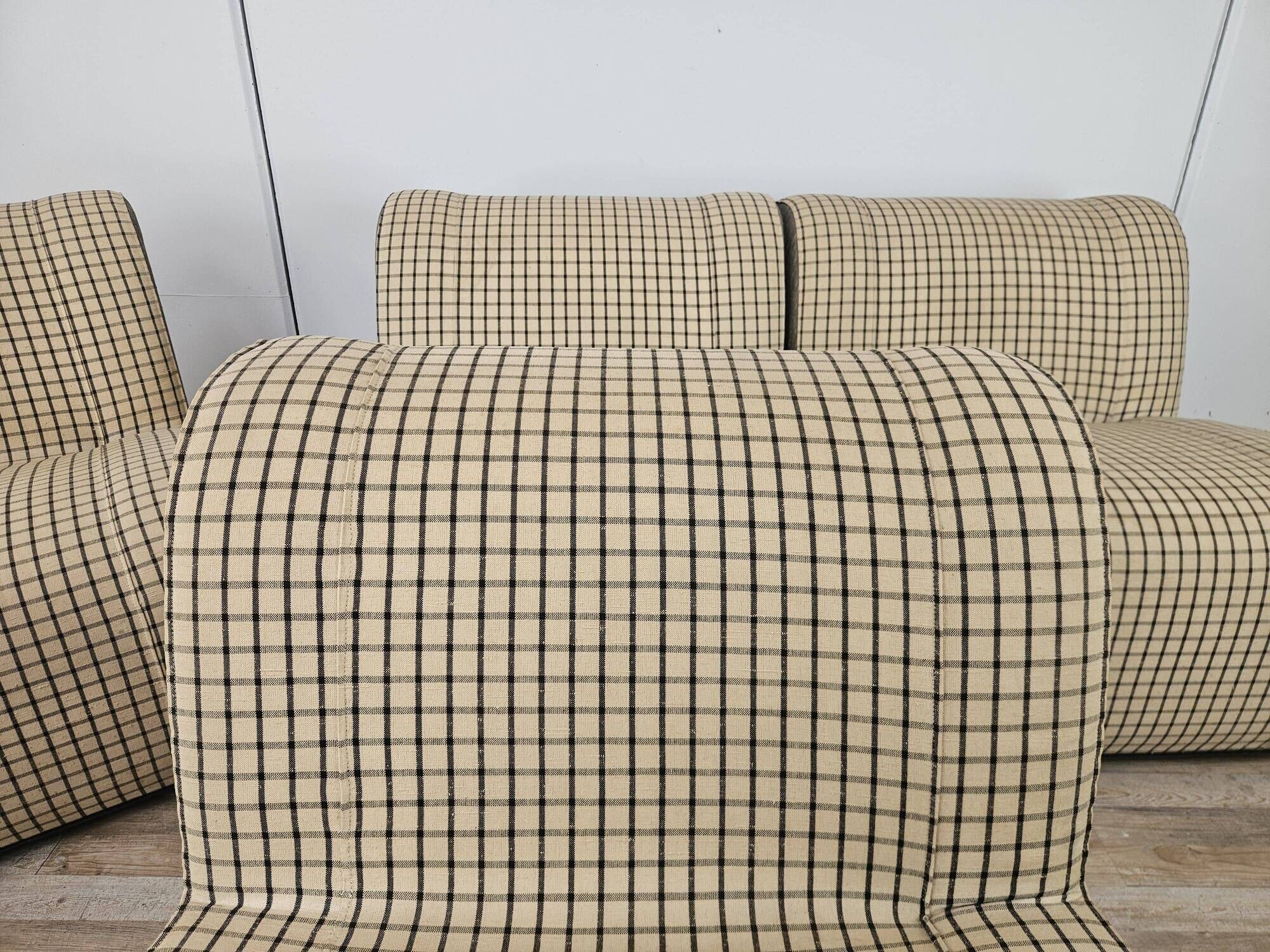1970s modular sofa in plaid fabric