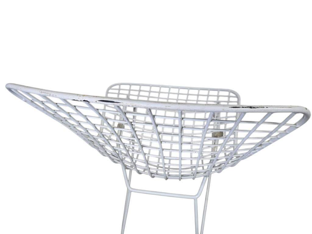 Vintage white wire chair in Bertoia style