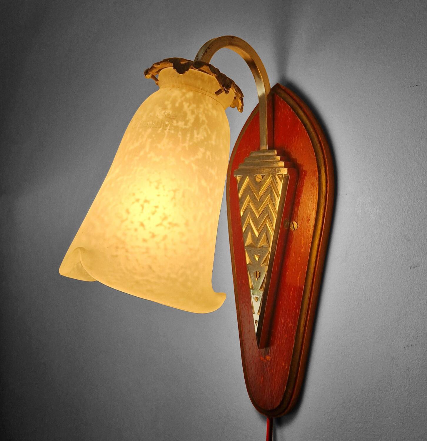 Art Deco wall light by Müller Frères - Circa 1920