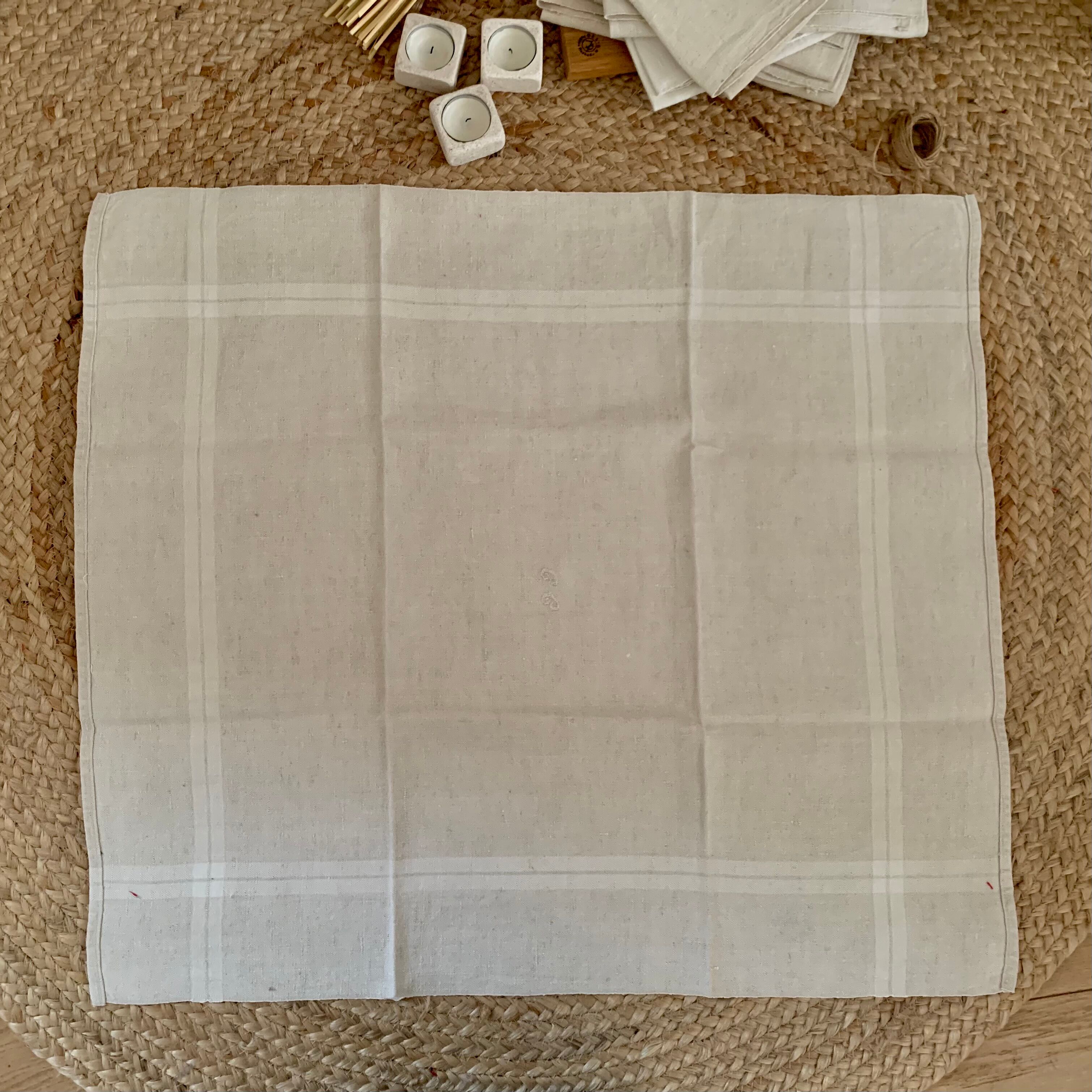 Lot of 6 vintage tea towels