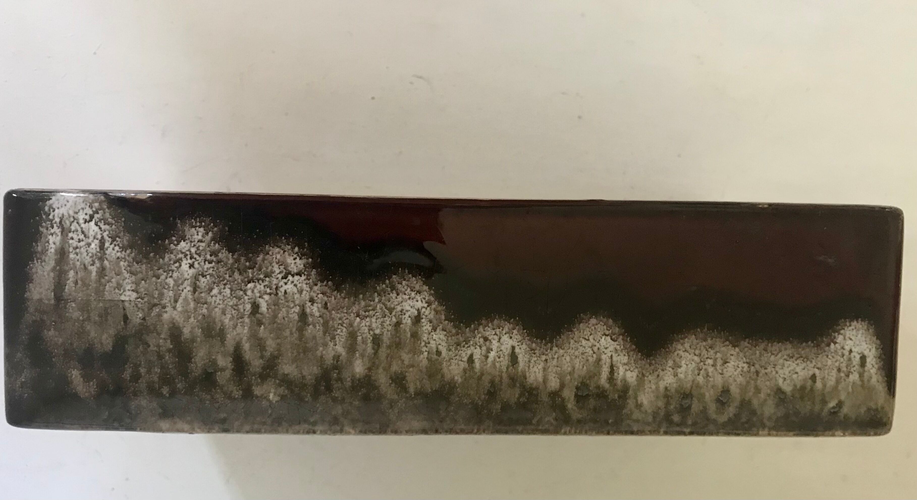 Vintage ceramic pocket