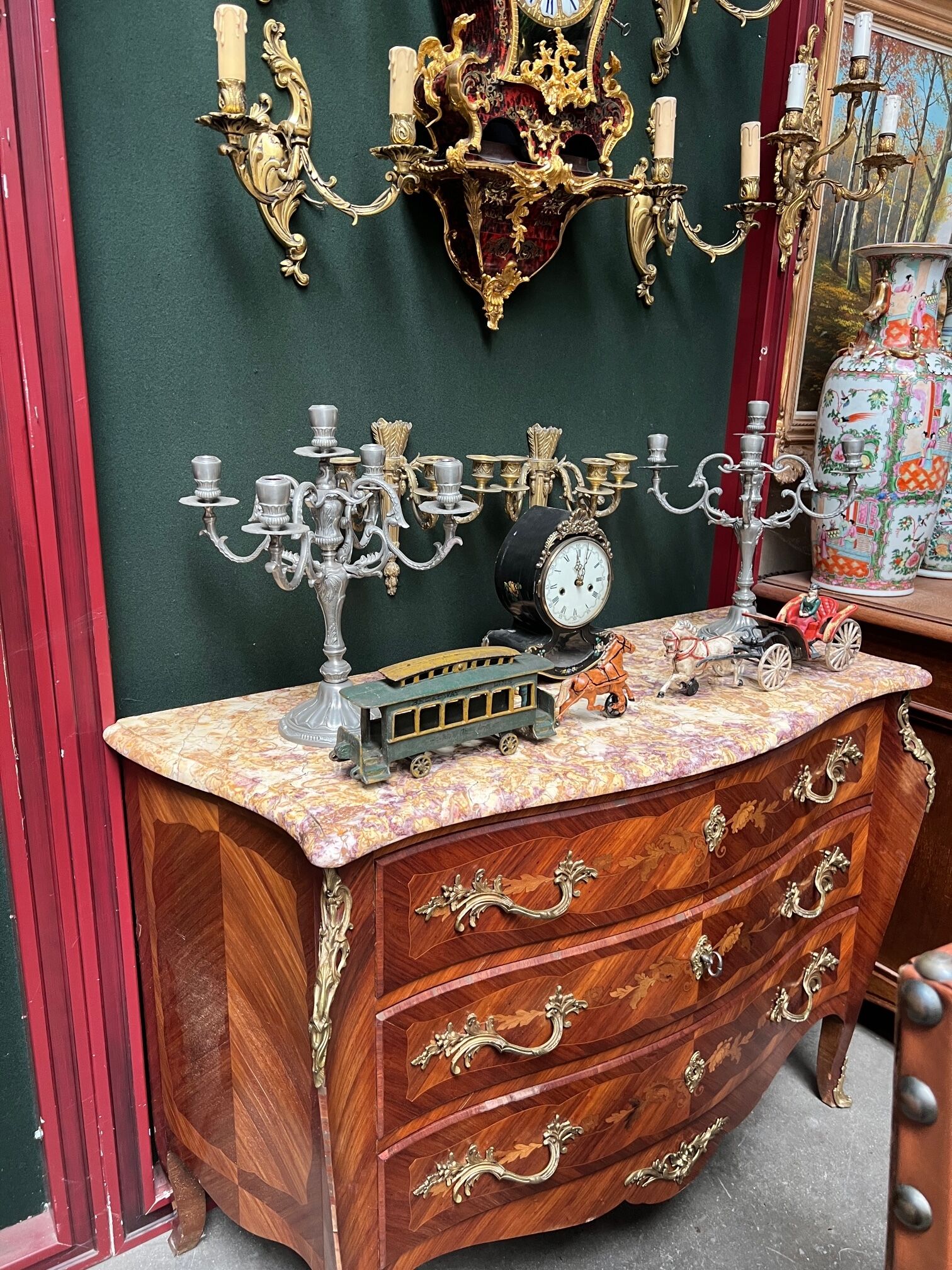 Louis XV style chest of drawers