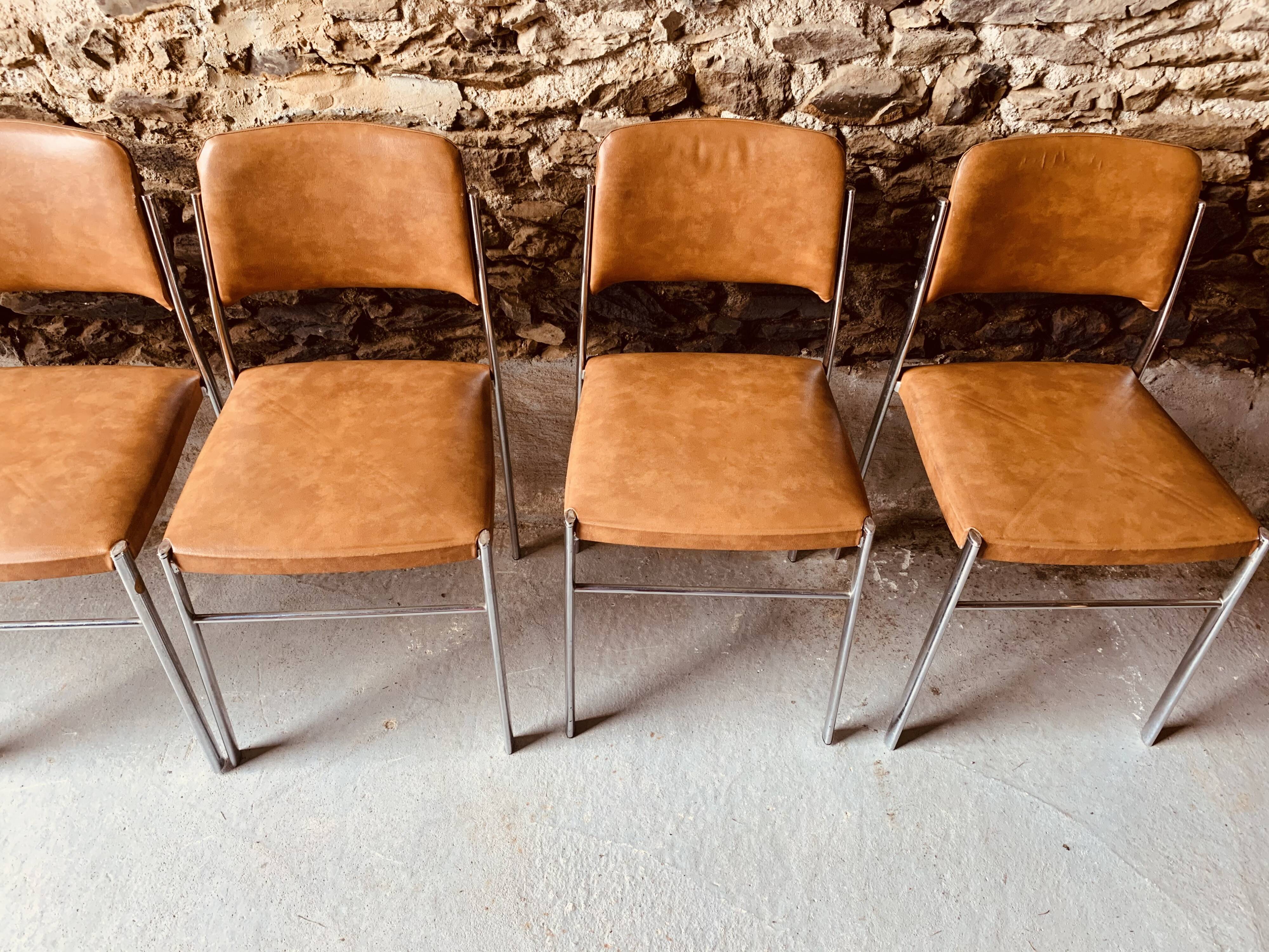 6 brown chairs imitation leather