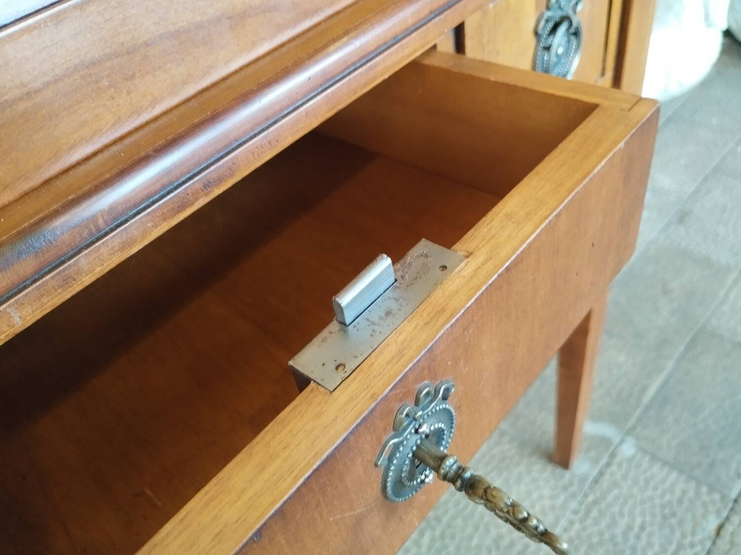 Antique cylindrical desk, Louis XVI style