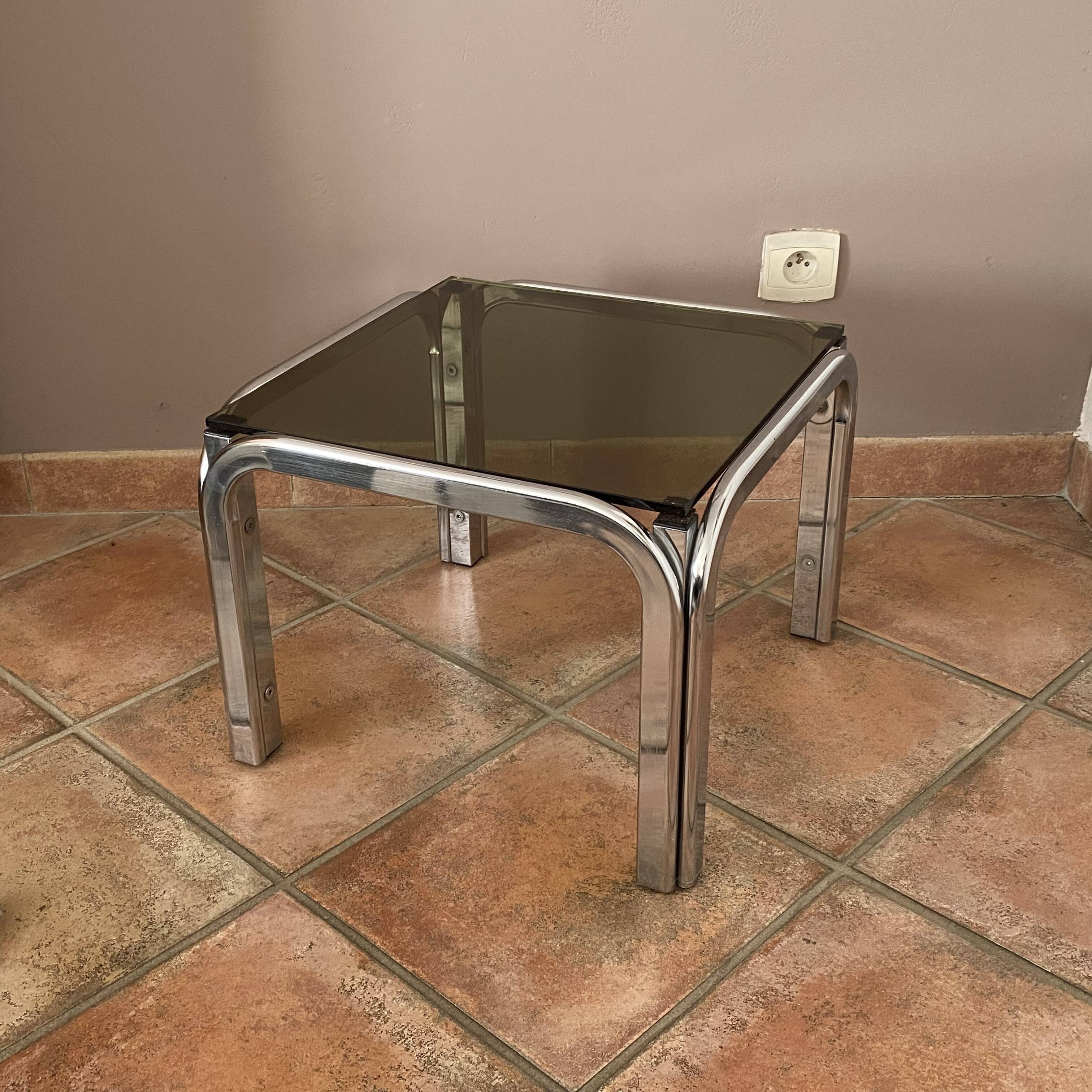 Coffee table or bedside table. 1970. Space age.