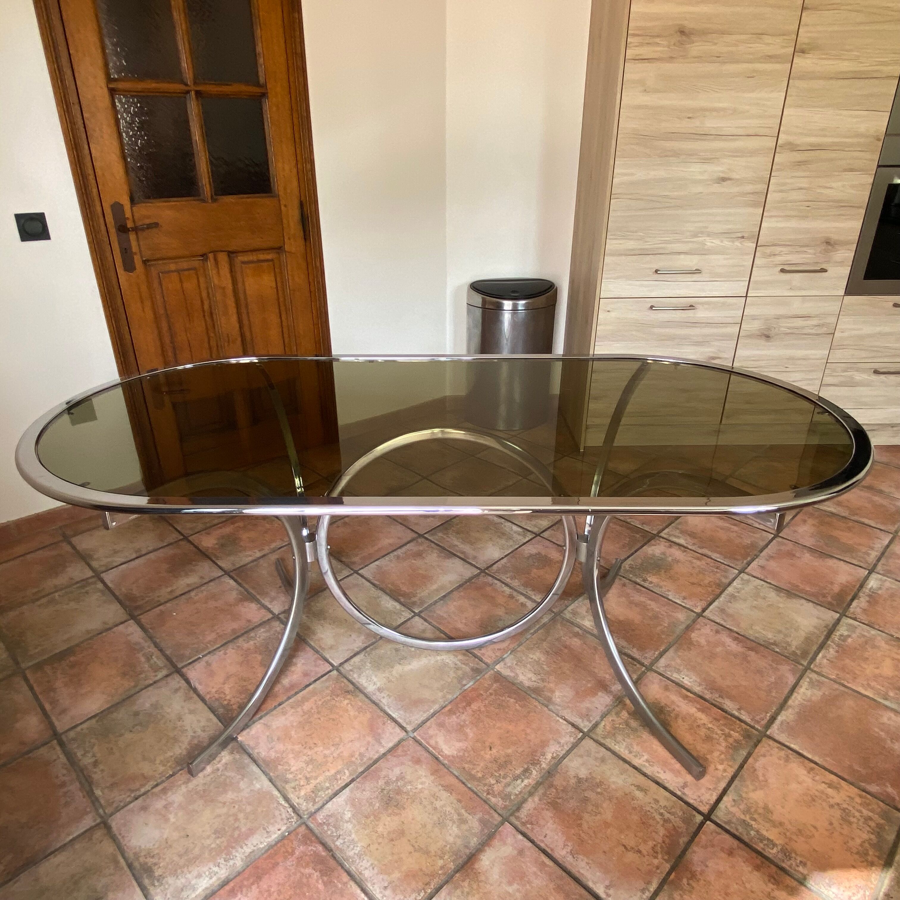 Roche Bobois oval table. 1970. Chrome steel. 188x90.