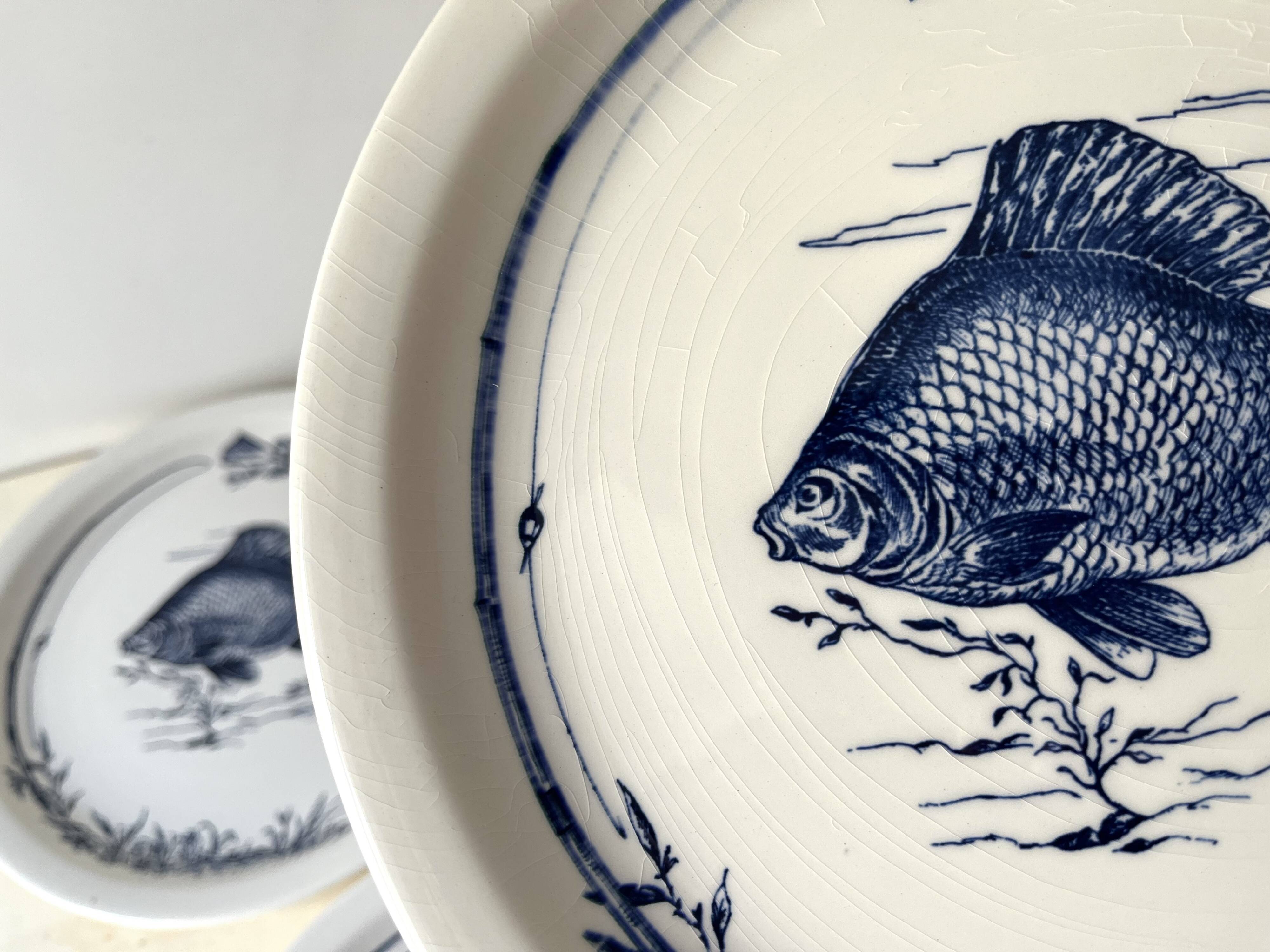 Set of 6 vintage GIEN France fish plates, flat plates with fishing decor
