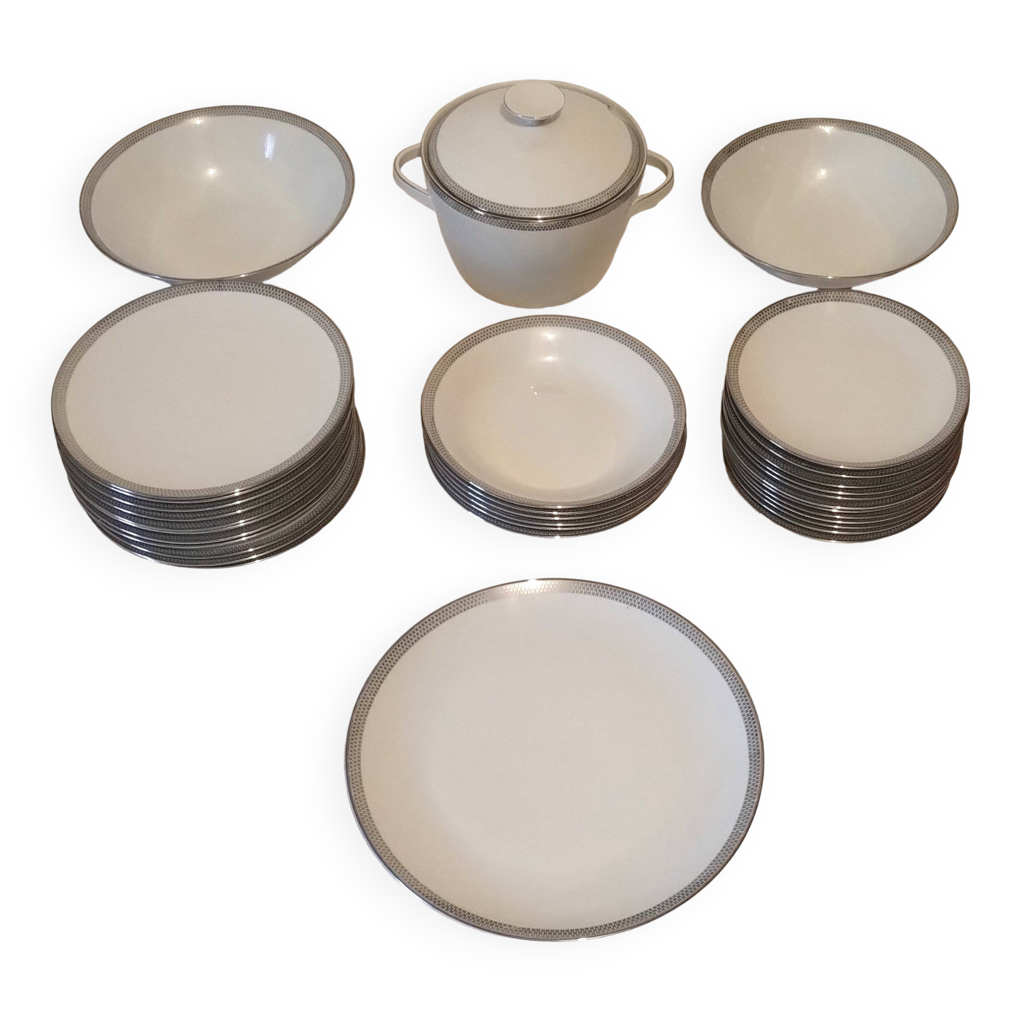 Service de table en porcelaine Bavaria