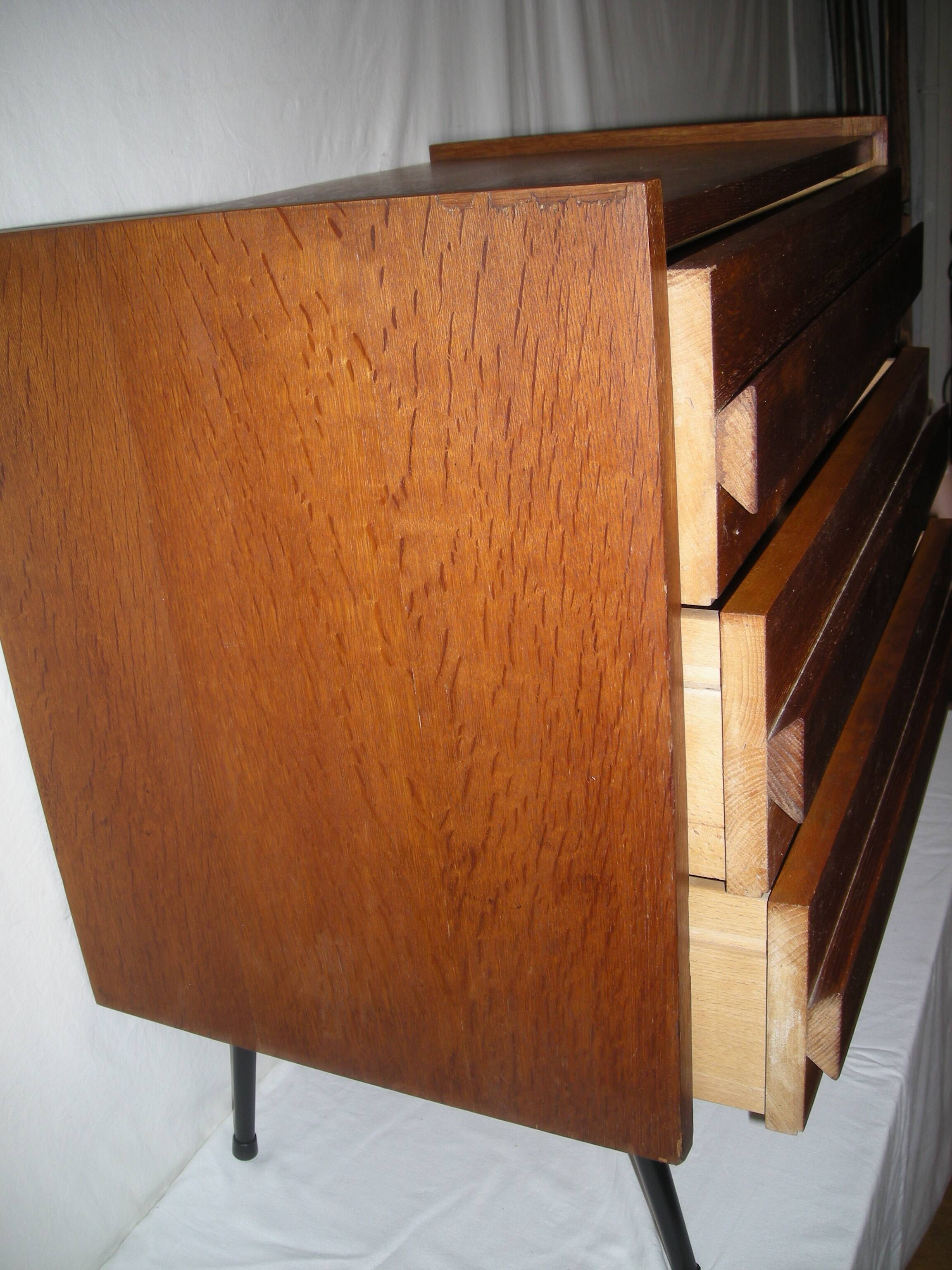 Tubauto chest of drawers from the 50s