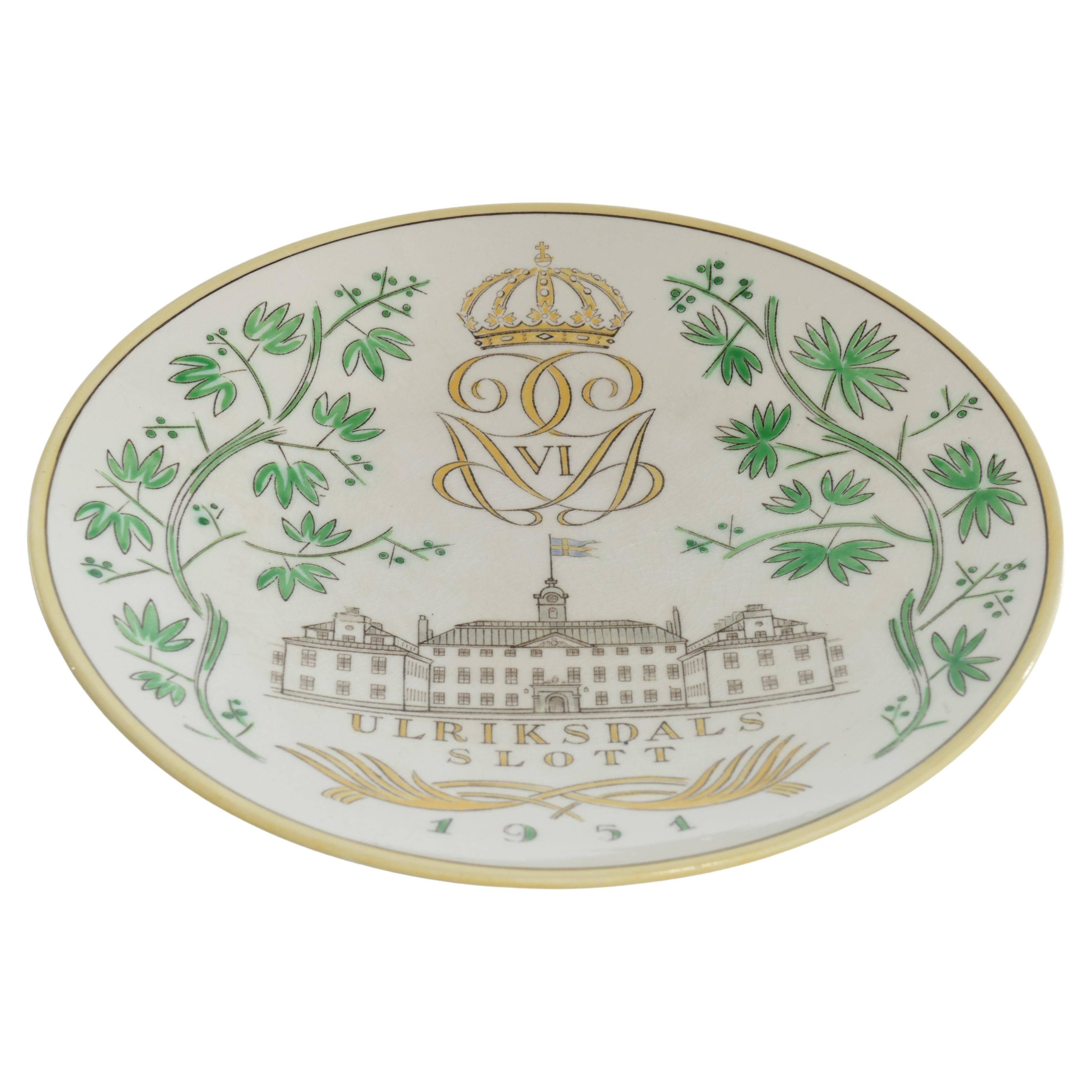 Swedish Grace Plates with Ulriksdal Palace in Yellow and Green by Gefle 1951