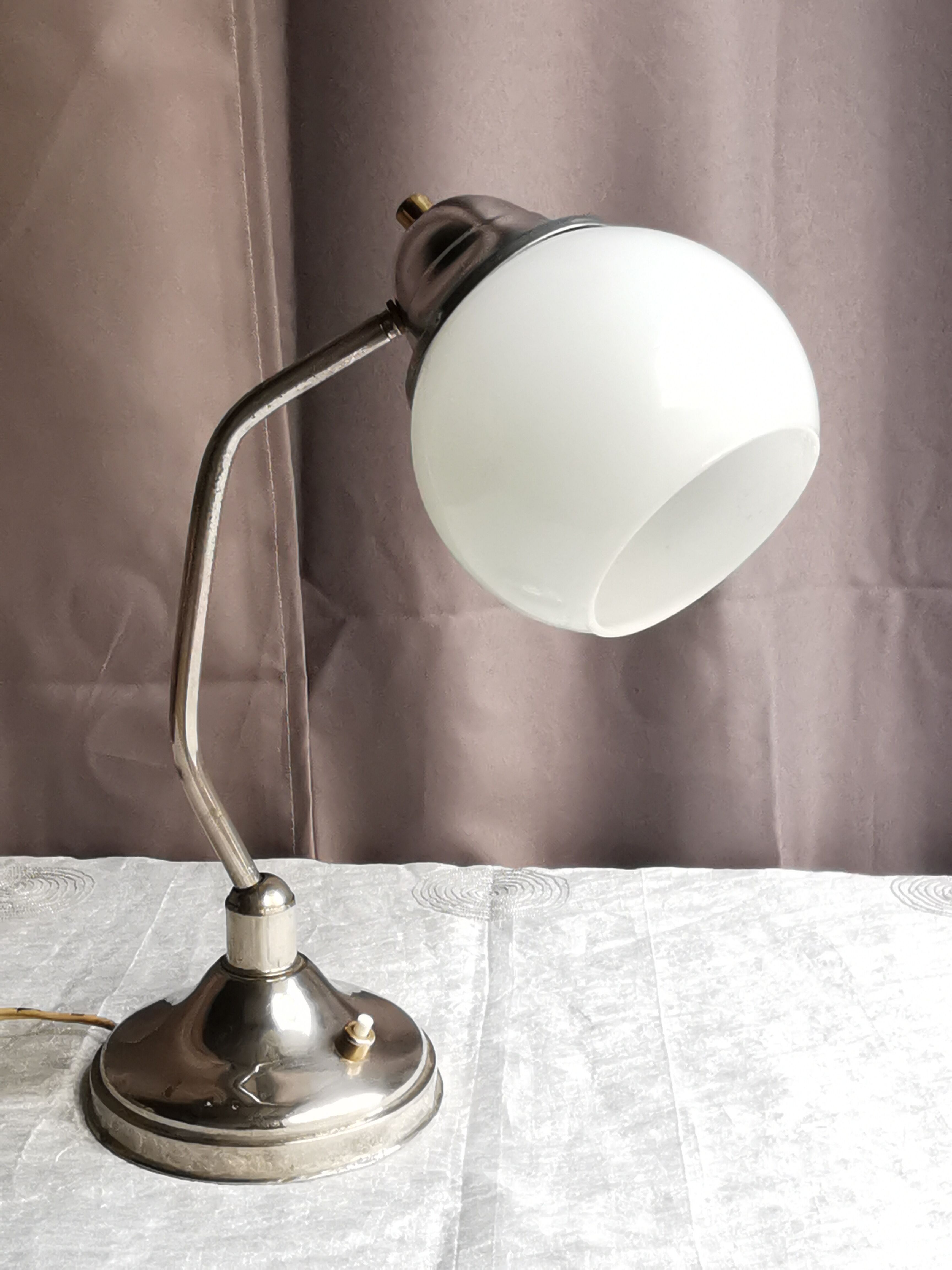 Lampe articulée en metal chromé