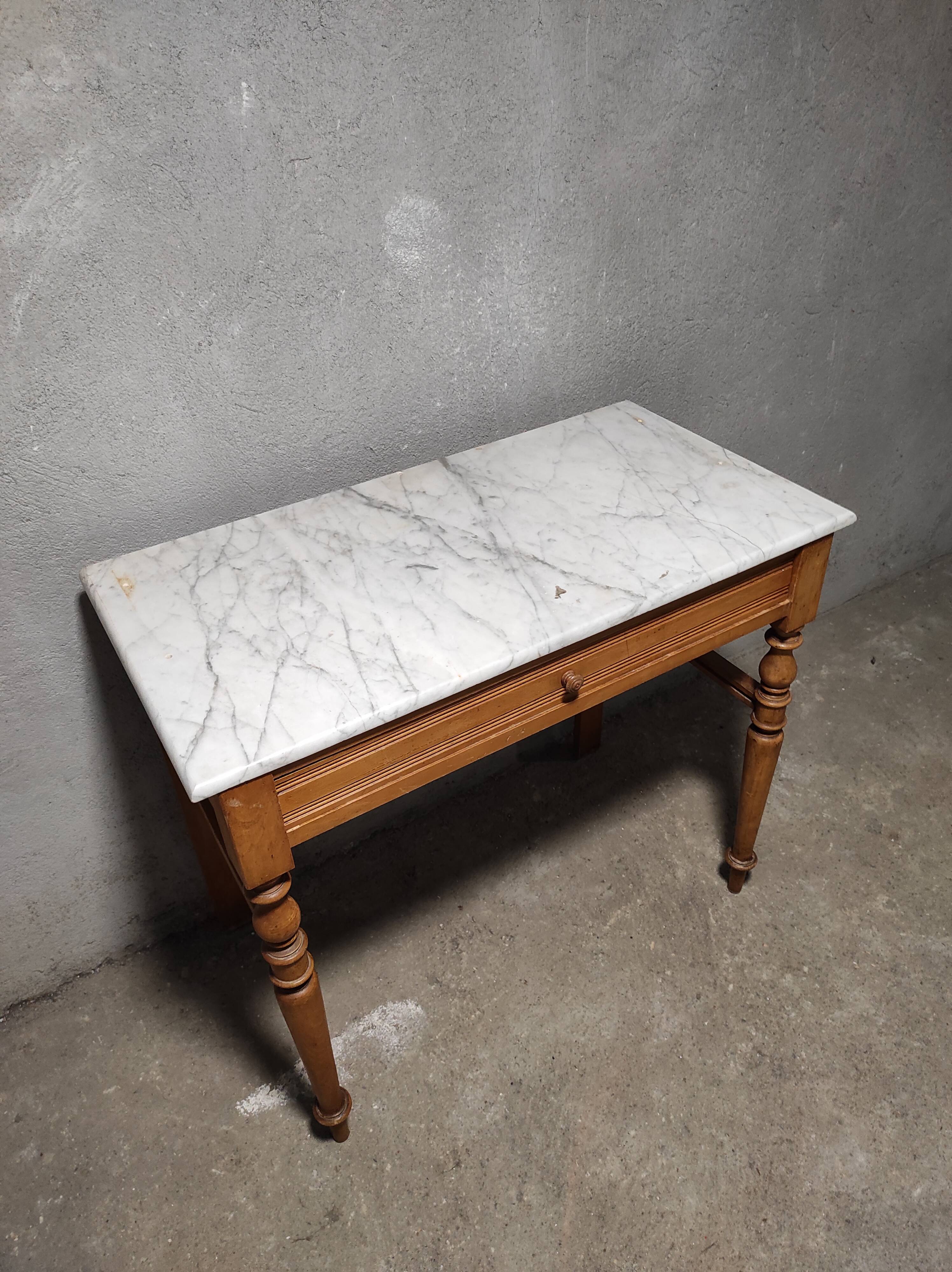Marble hairdresser table