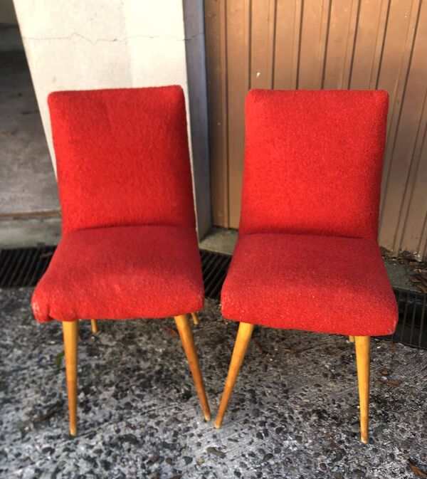Chaises moumoute rouge vintage années 60