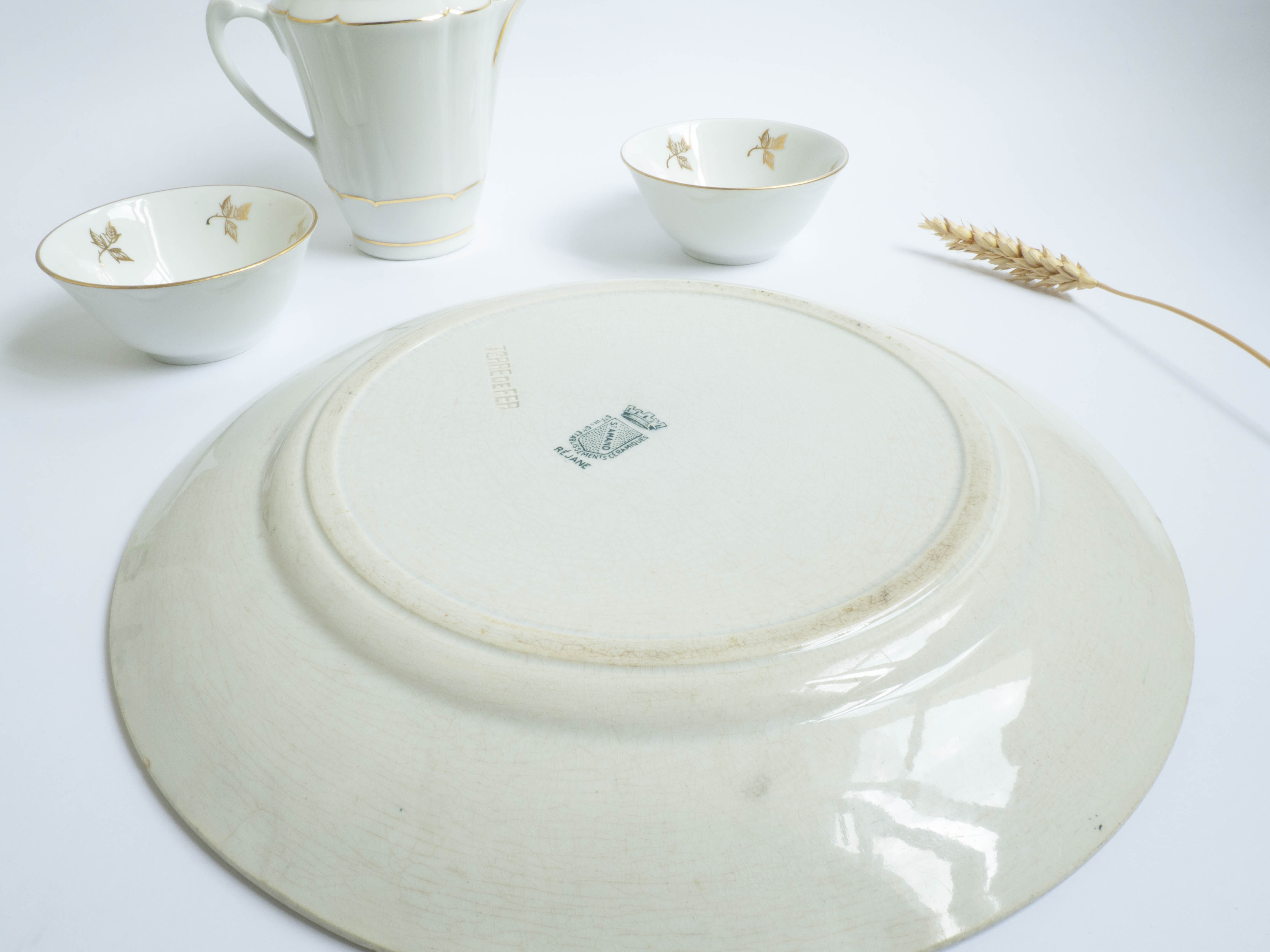 Iron clay dish from the St Amand factory model Rejane