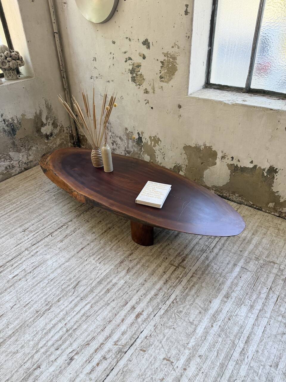 Table basse années 50 plateau bois exotique XXL