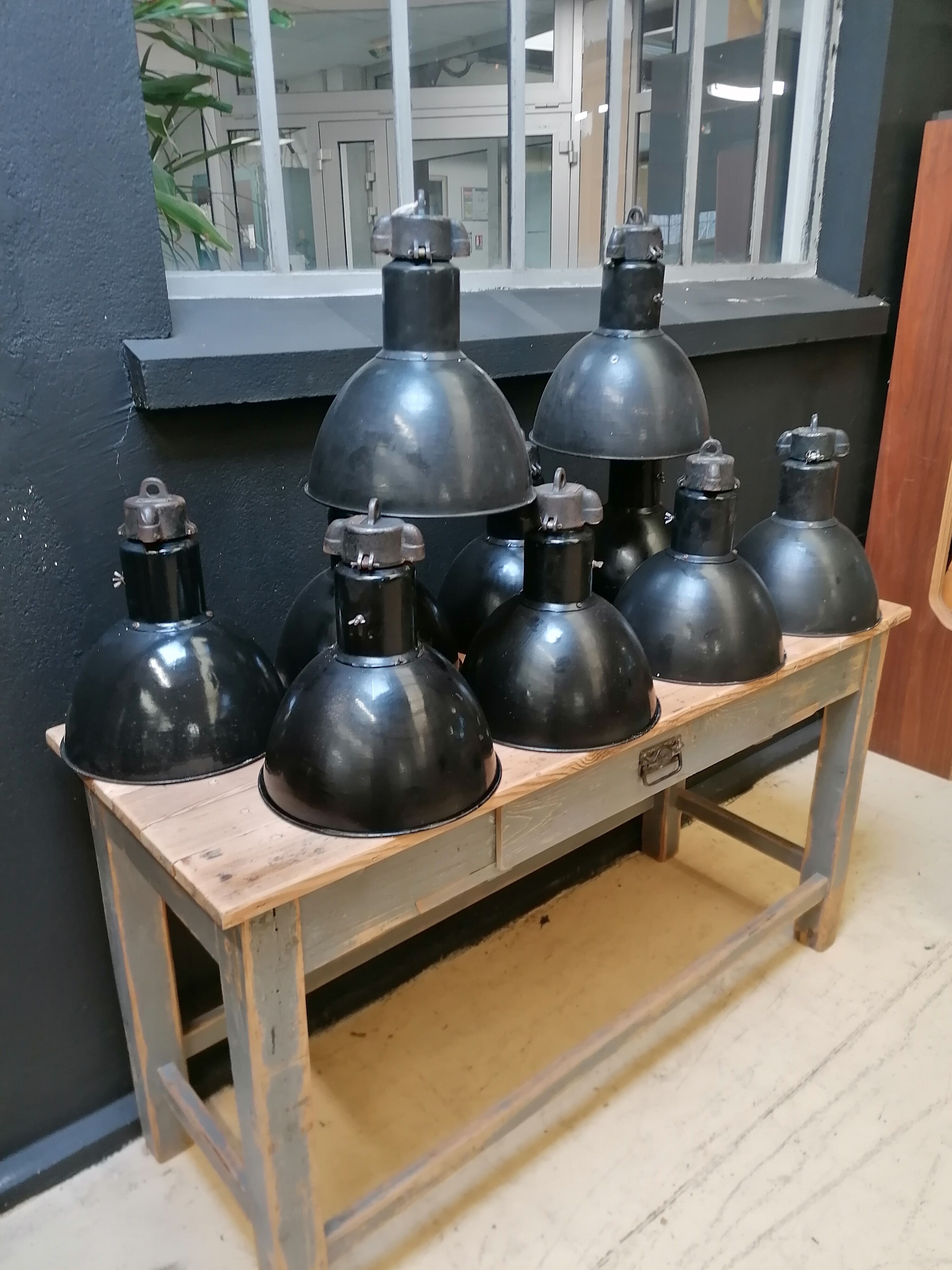 Industrial vintage factory pendant lamp, enamelled metal, 60s