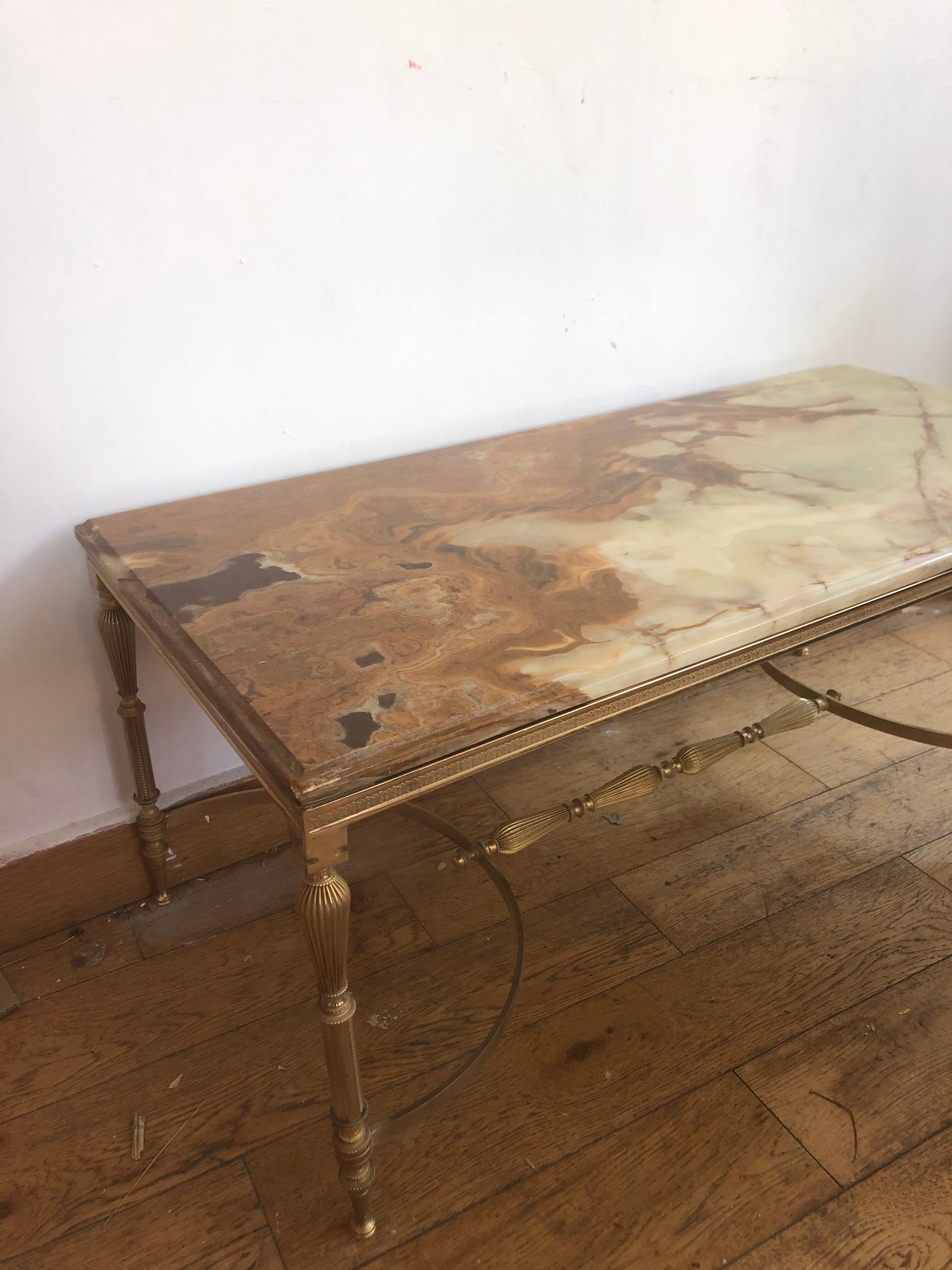 Marble onyx coffee table