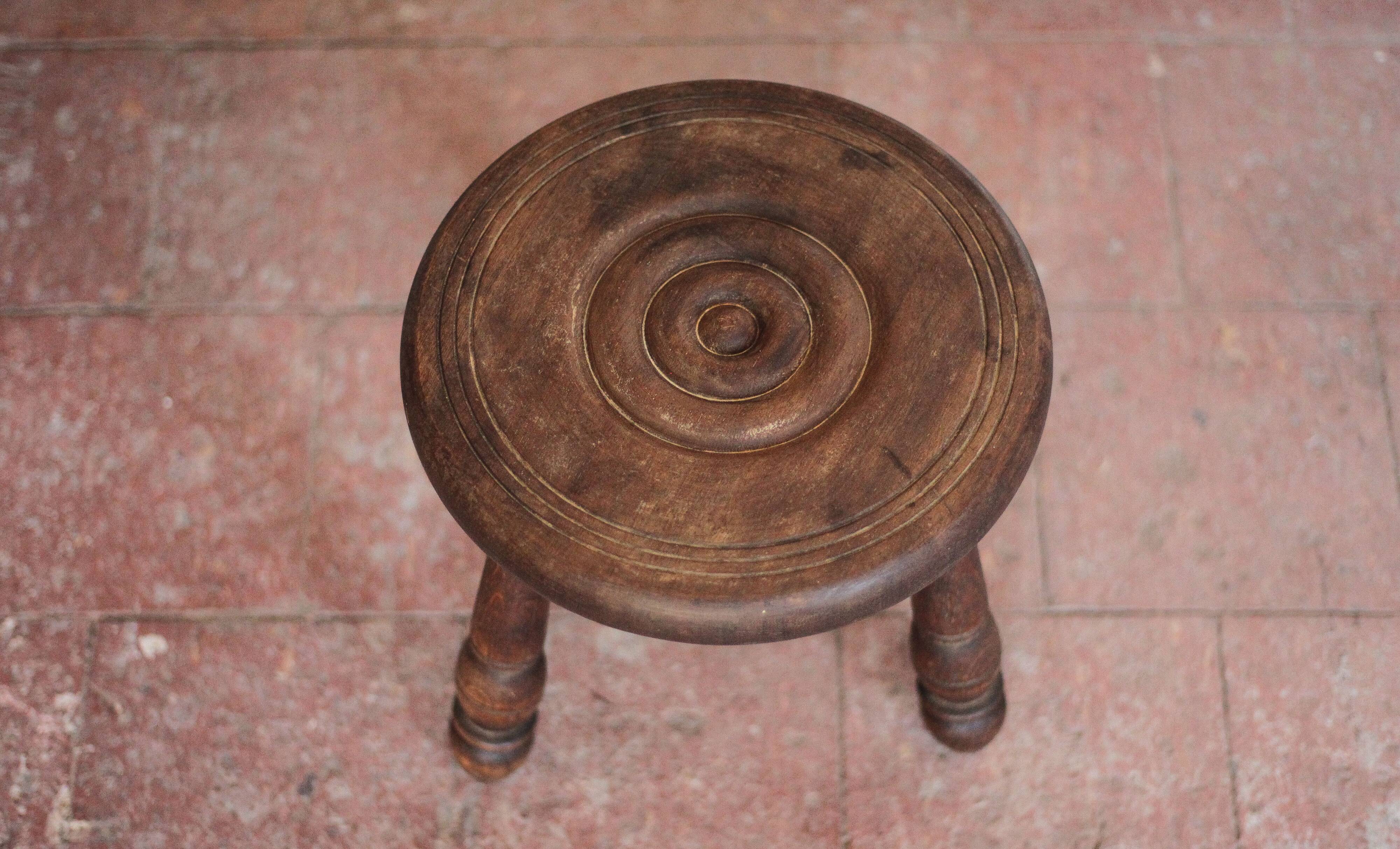 Tabouret vintage, tabouret tripode, tabouret d'appoint, porte-plante bois