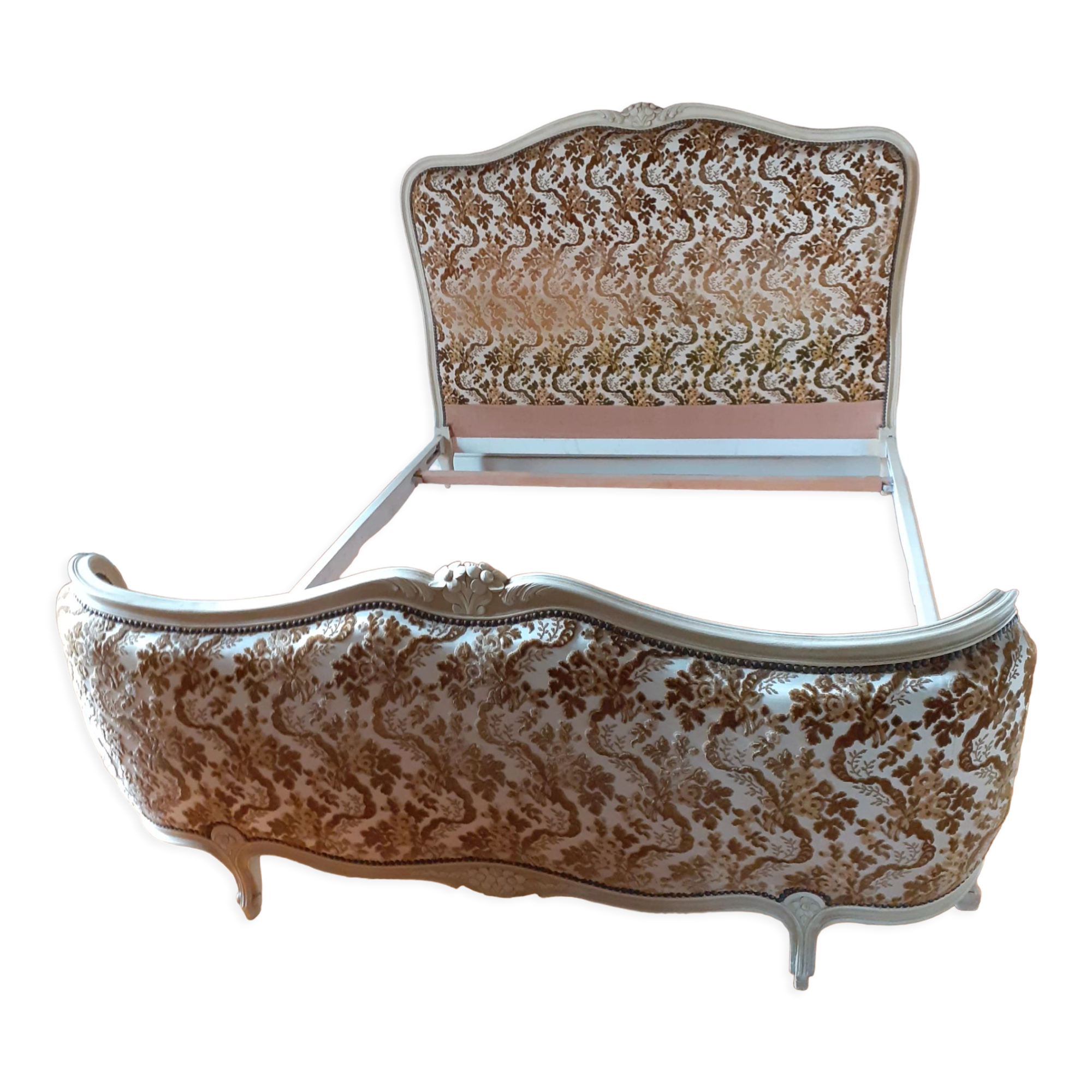Basket bed Louis XV style