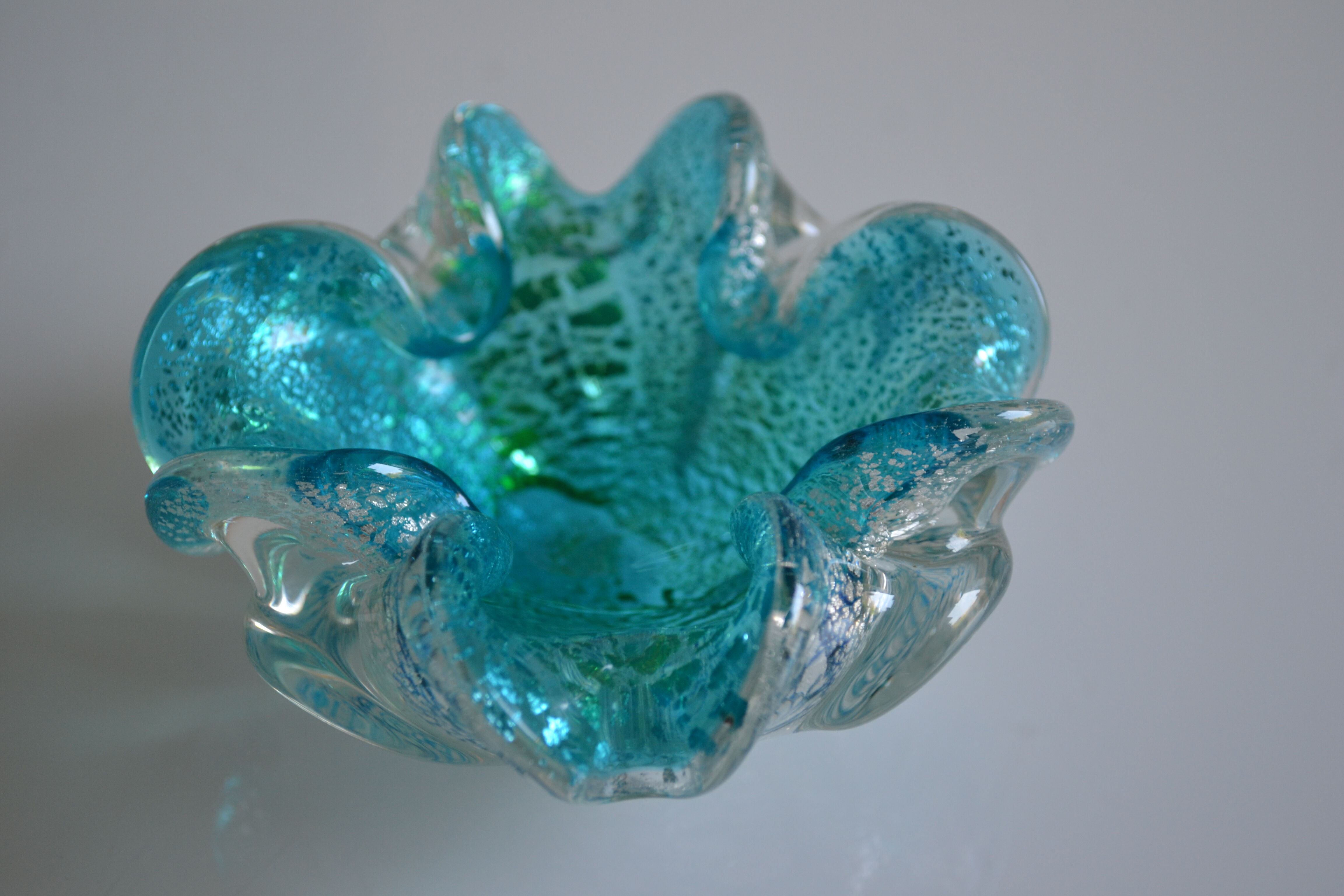 empty blue Murano pockets