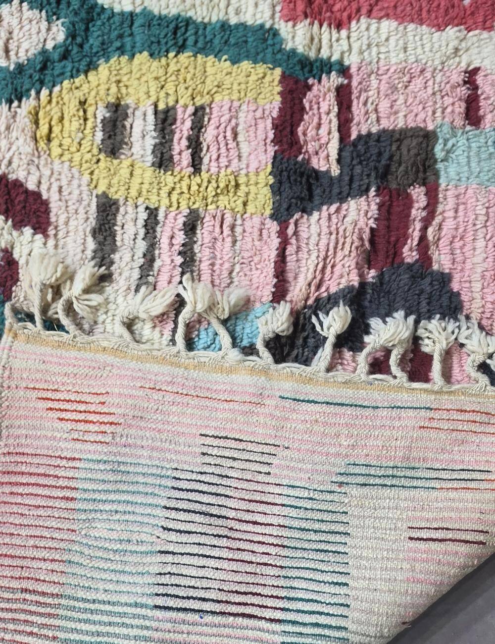 Tapis coloré contemporain - 275 x 210 cm