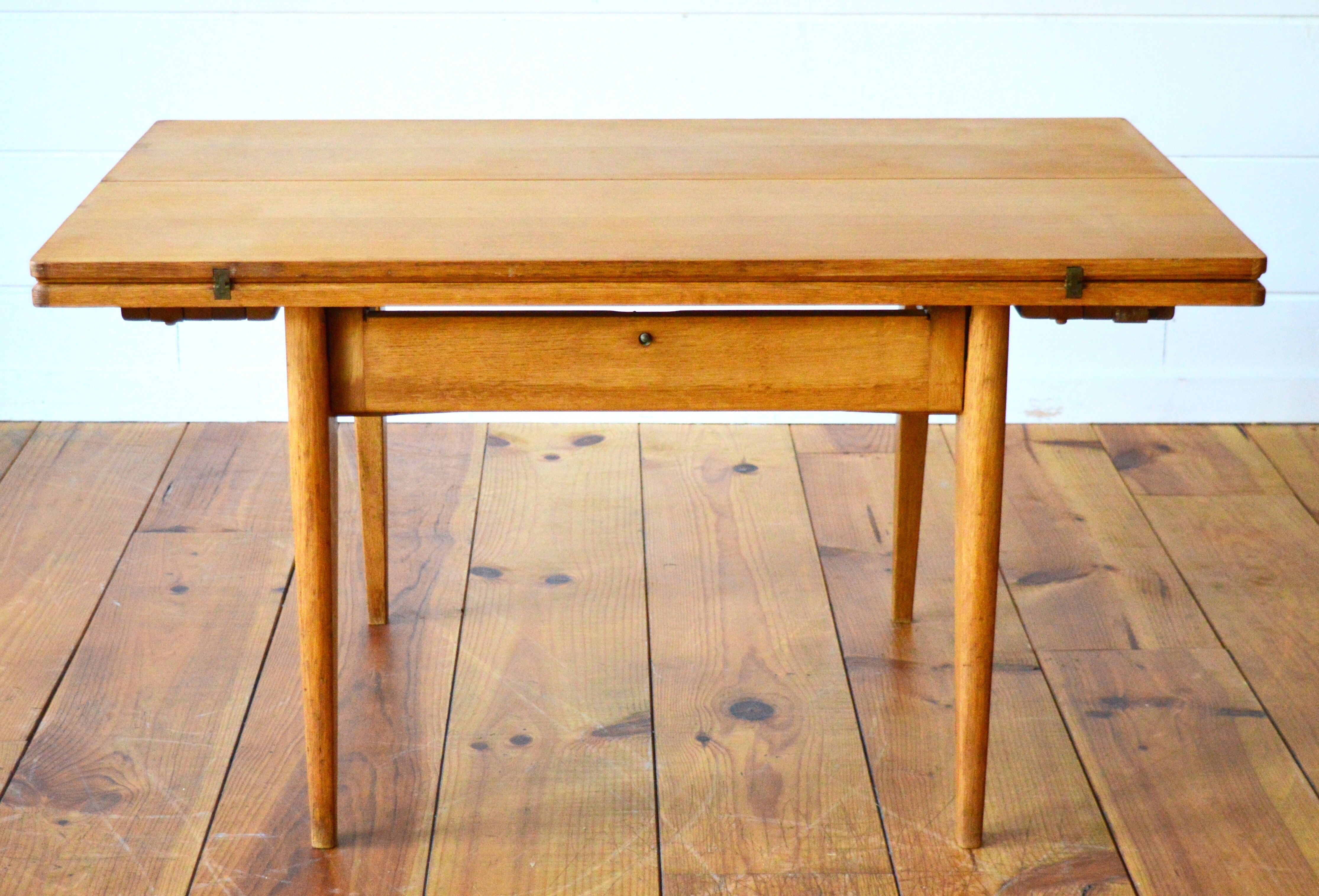 'polyfurniture' expandable table