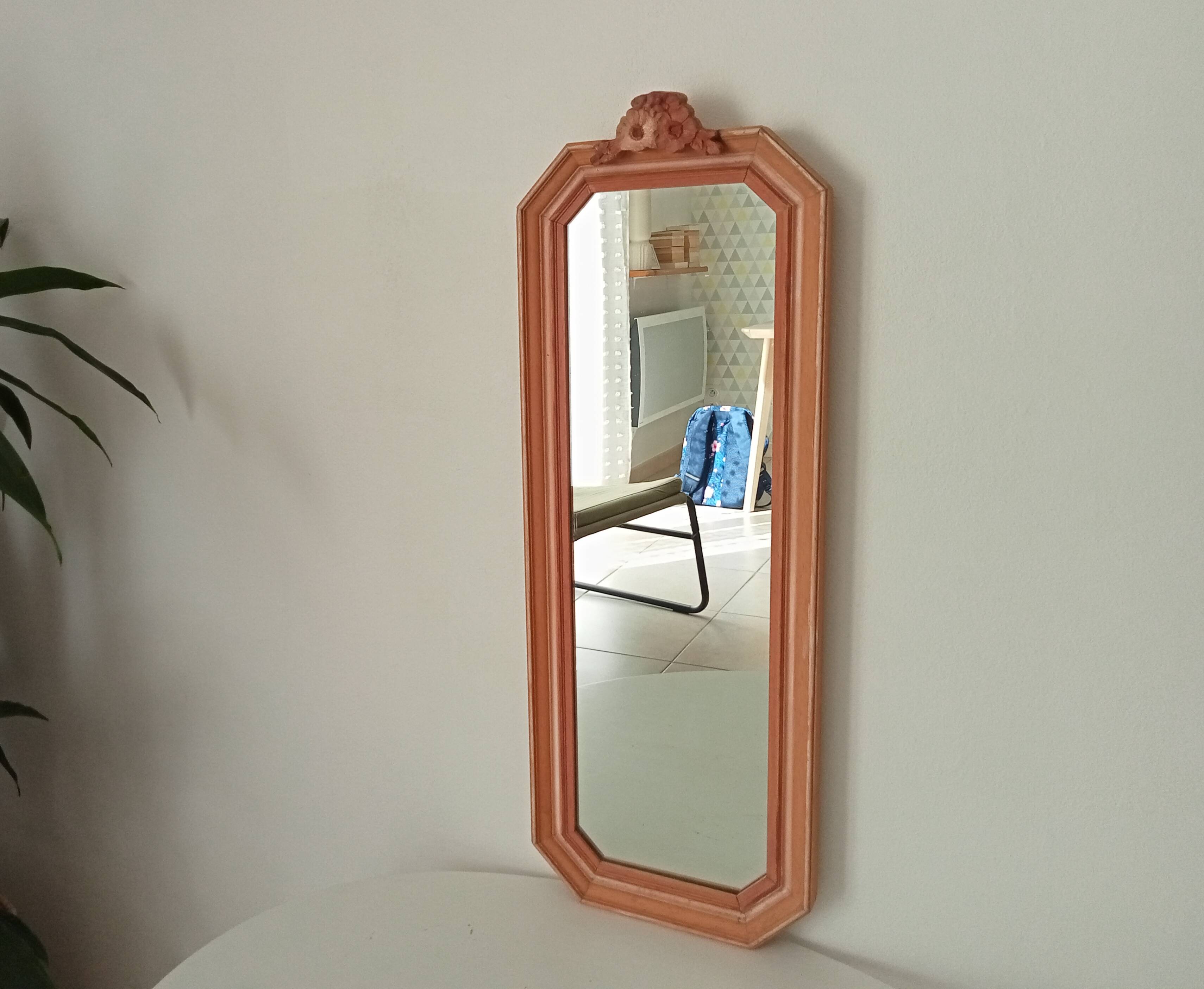 Miroir vintage octogonale avec fronton
