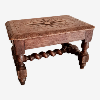 Banc en bois sculpté ancien