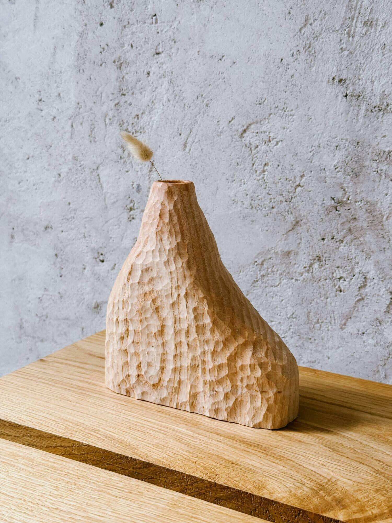 Solid wood ash soliflore hand-carved