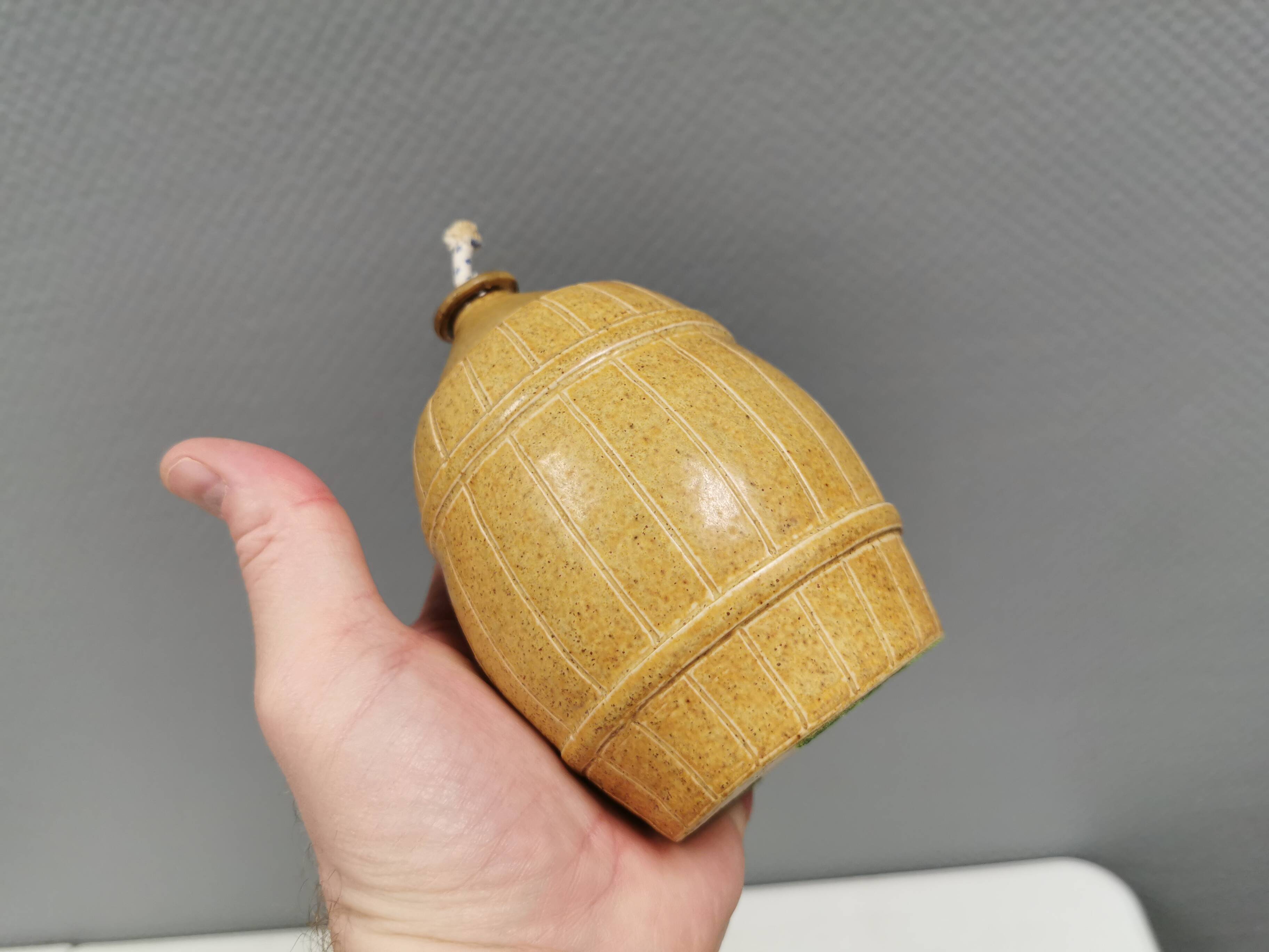 Small, attractive ceramic candlestick from the 1970s, Denmark.