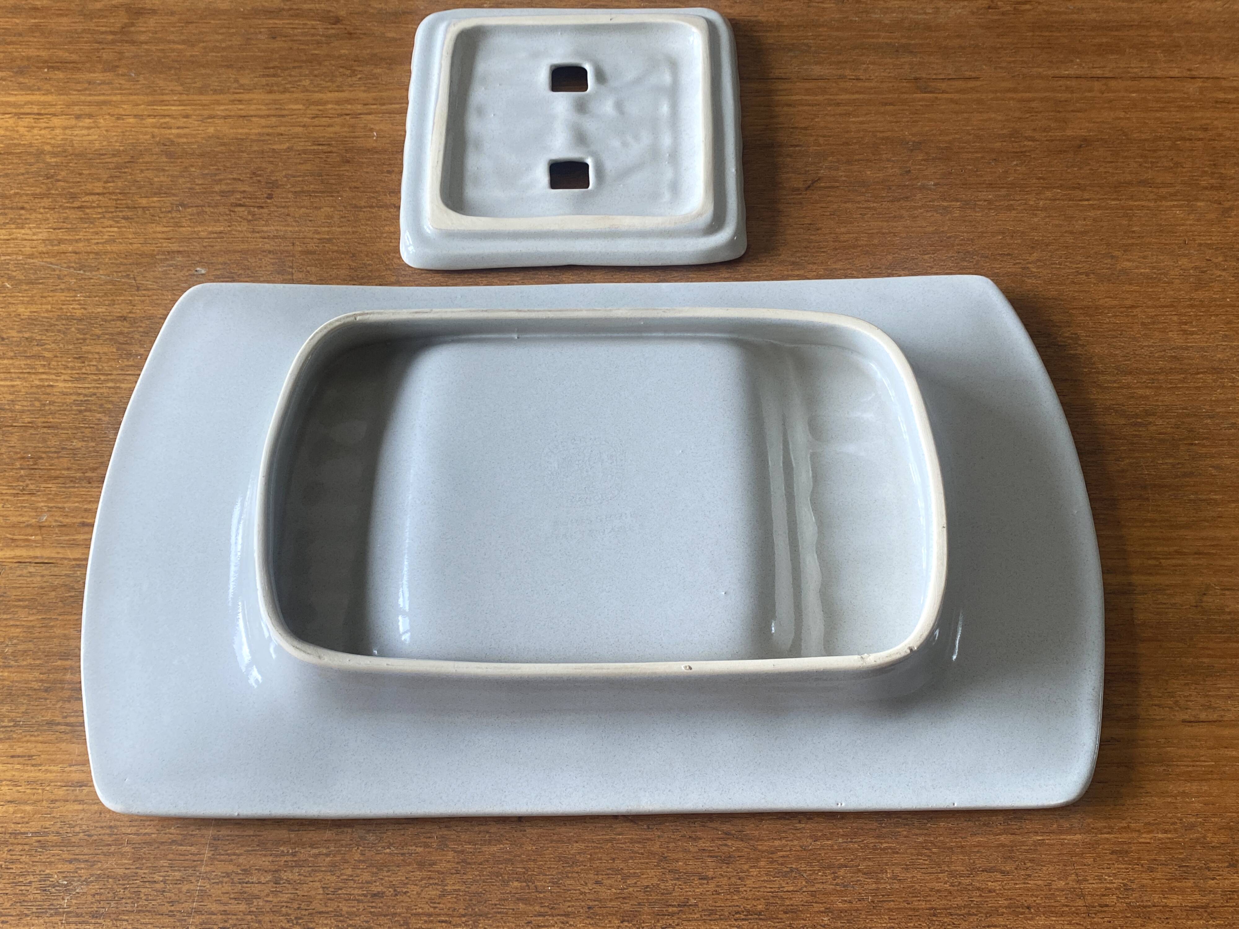 Vintage asparagus dish with drainer in barbotine faience - Niderviller