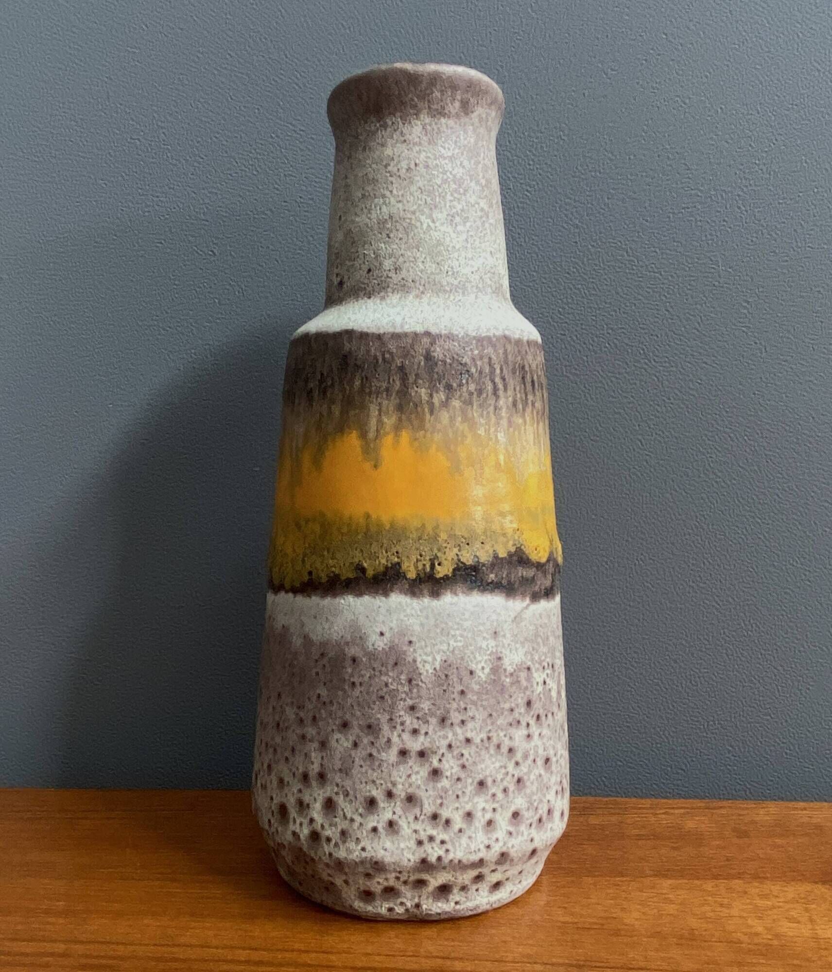 Oval U-keramik vase (uberlacker) model 14321, WGP 1960s
