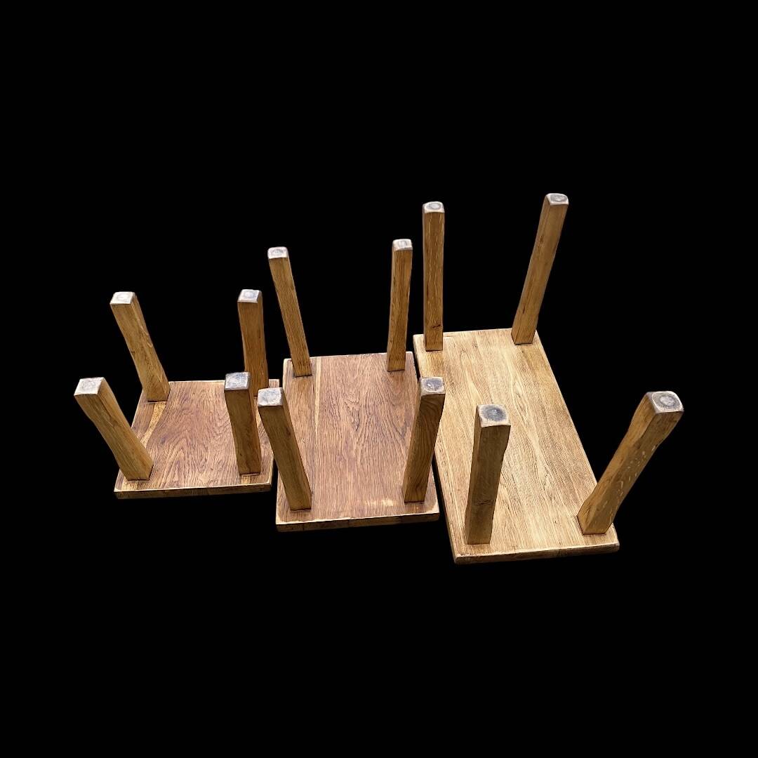 Trio of Brutalist nesting tables in solid oak – 1960s/70s