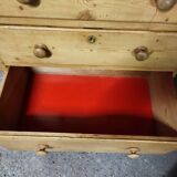 Solid pine chest of drawers
