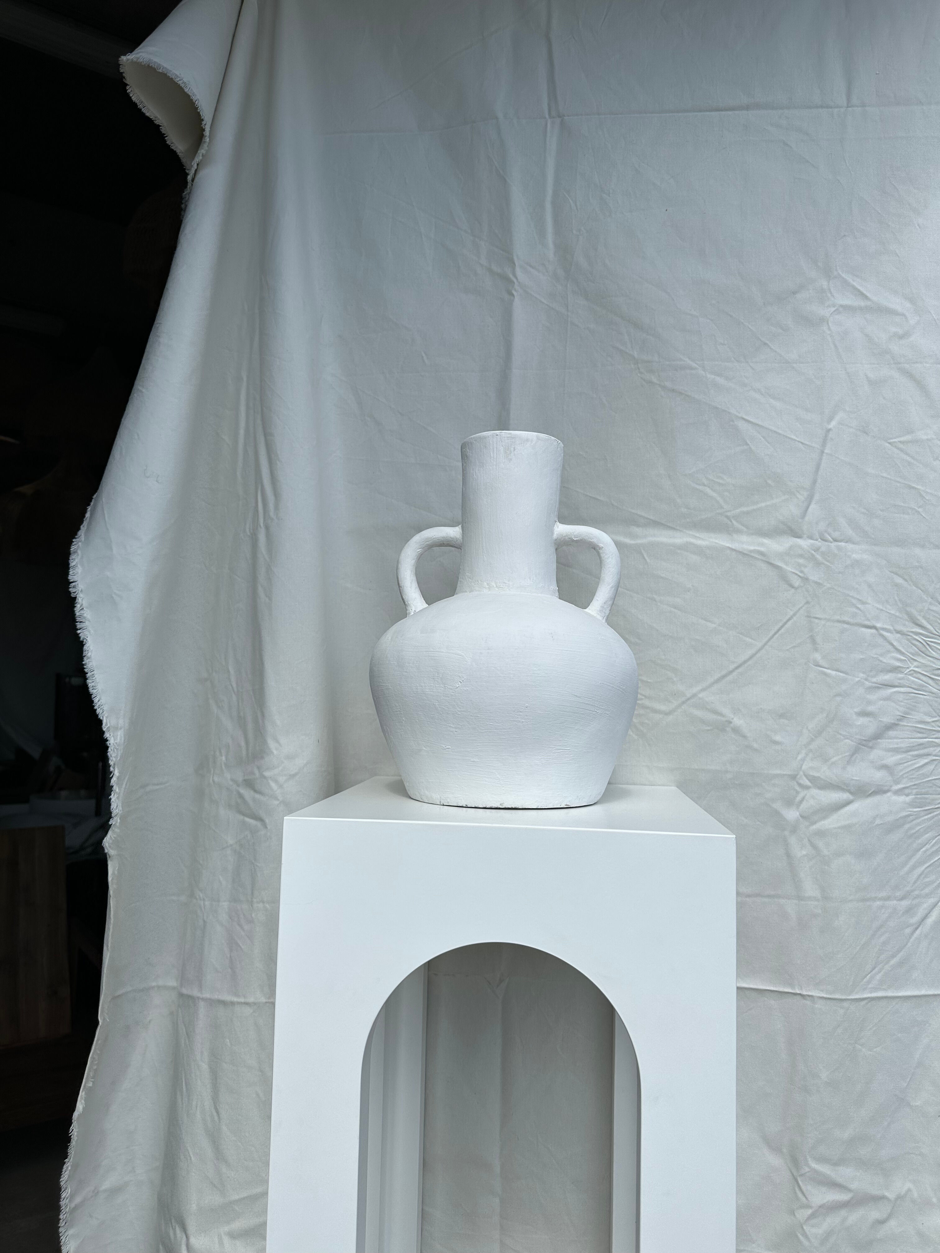 Handcrafted terracotta vase painted white with double handles h:40 d:30