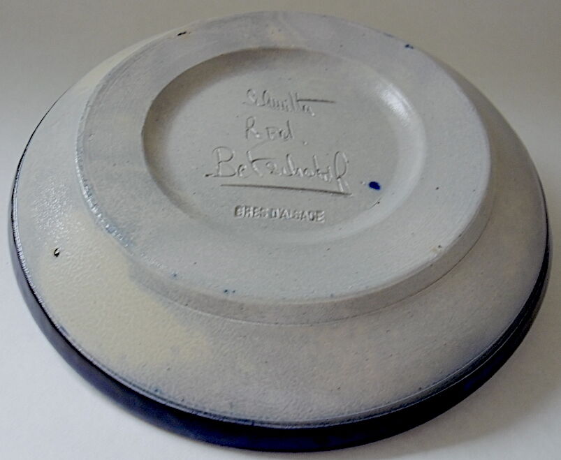 Circular sandstone plateau with Alsace salt