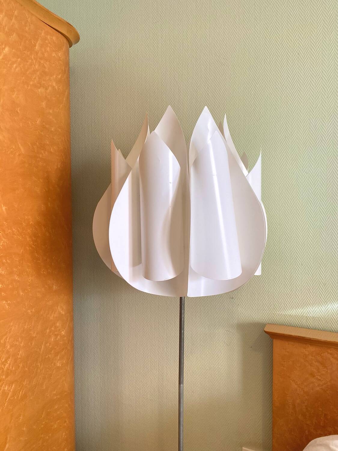 Vintage tulip floor lamp IKEA model Knappa