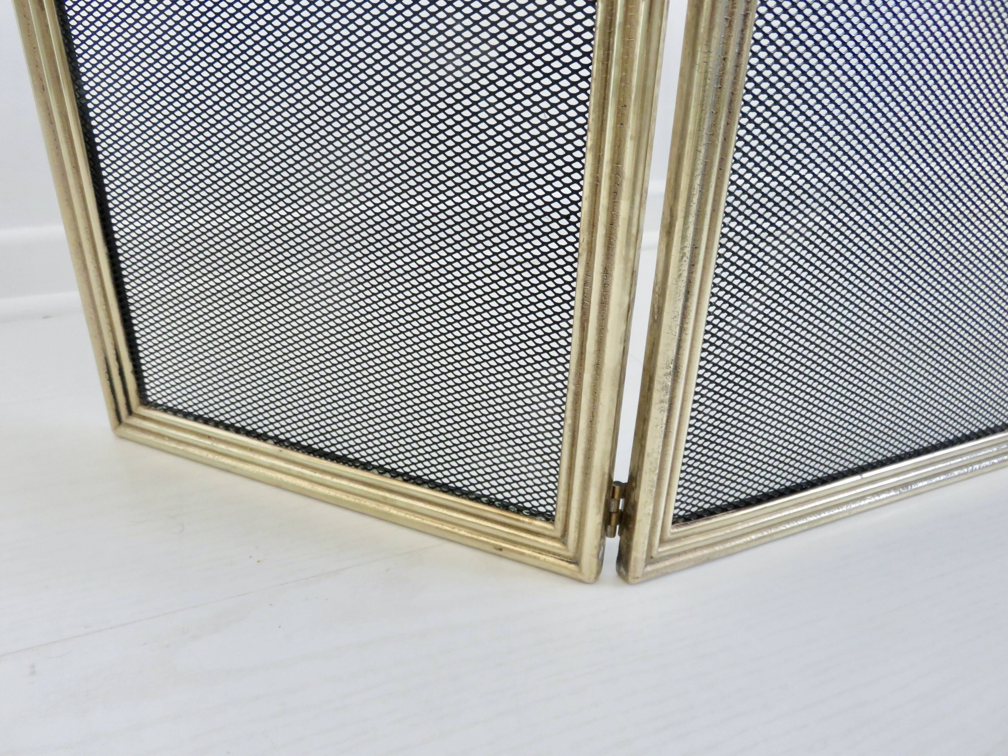 Fire screen, spark screen "made in Italy" brass 1970