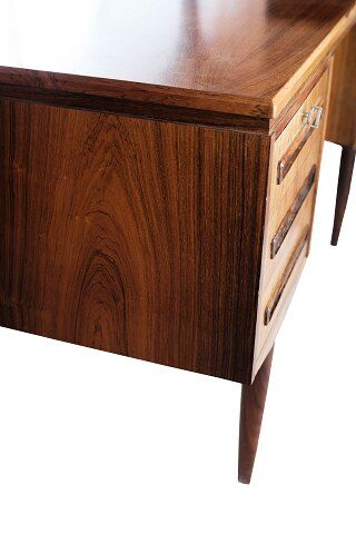 Bureau en palissandre années 1960
