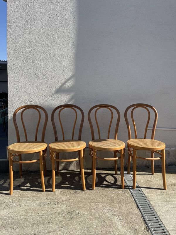 Lot de 4 chaises bistrot en bois courbé et cannage