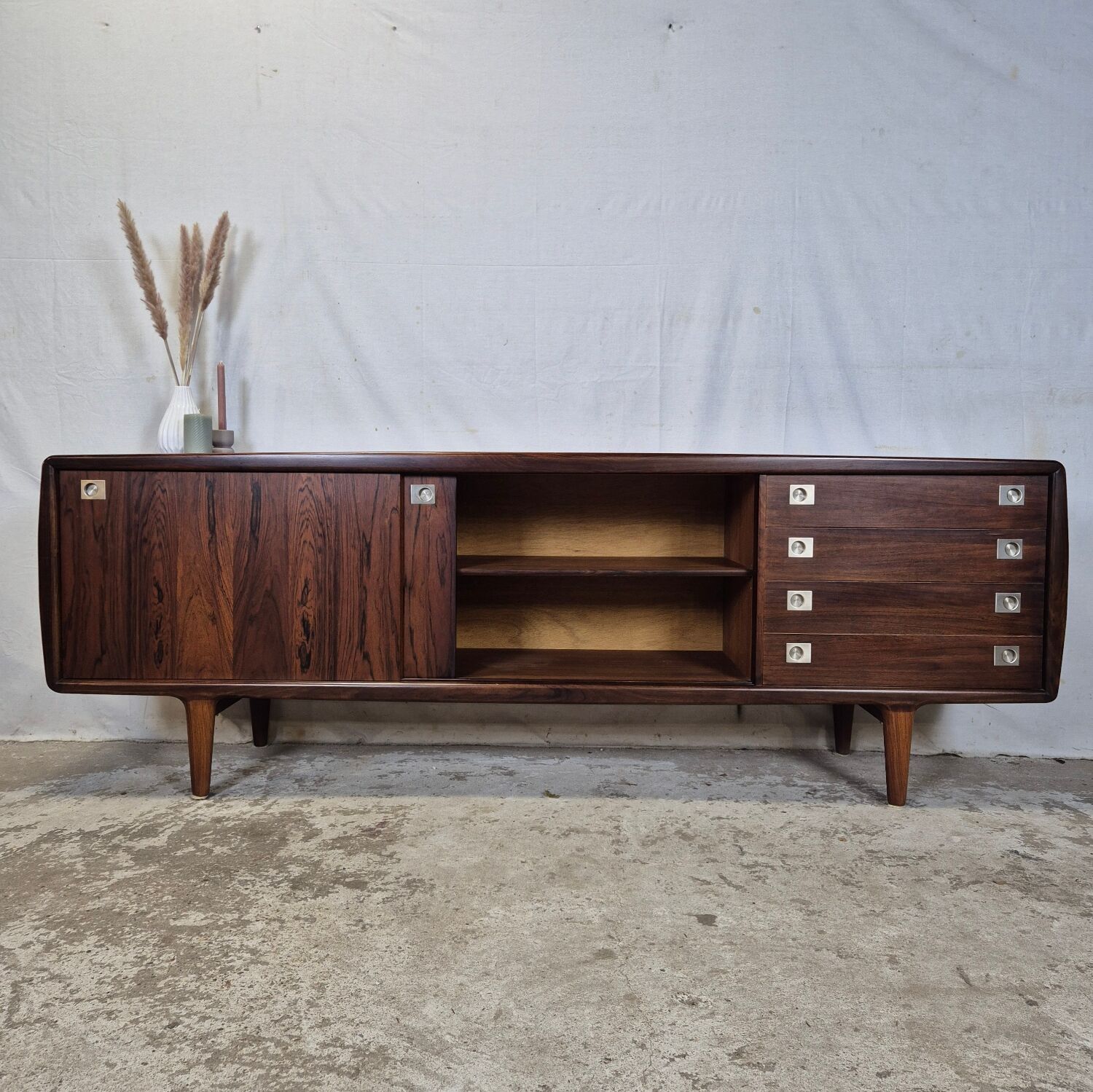 H.P. Hansen vintage rosewood Danish sideboard, TV cabinet 60s