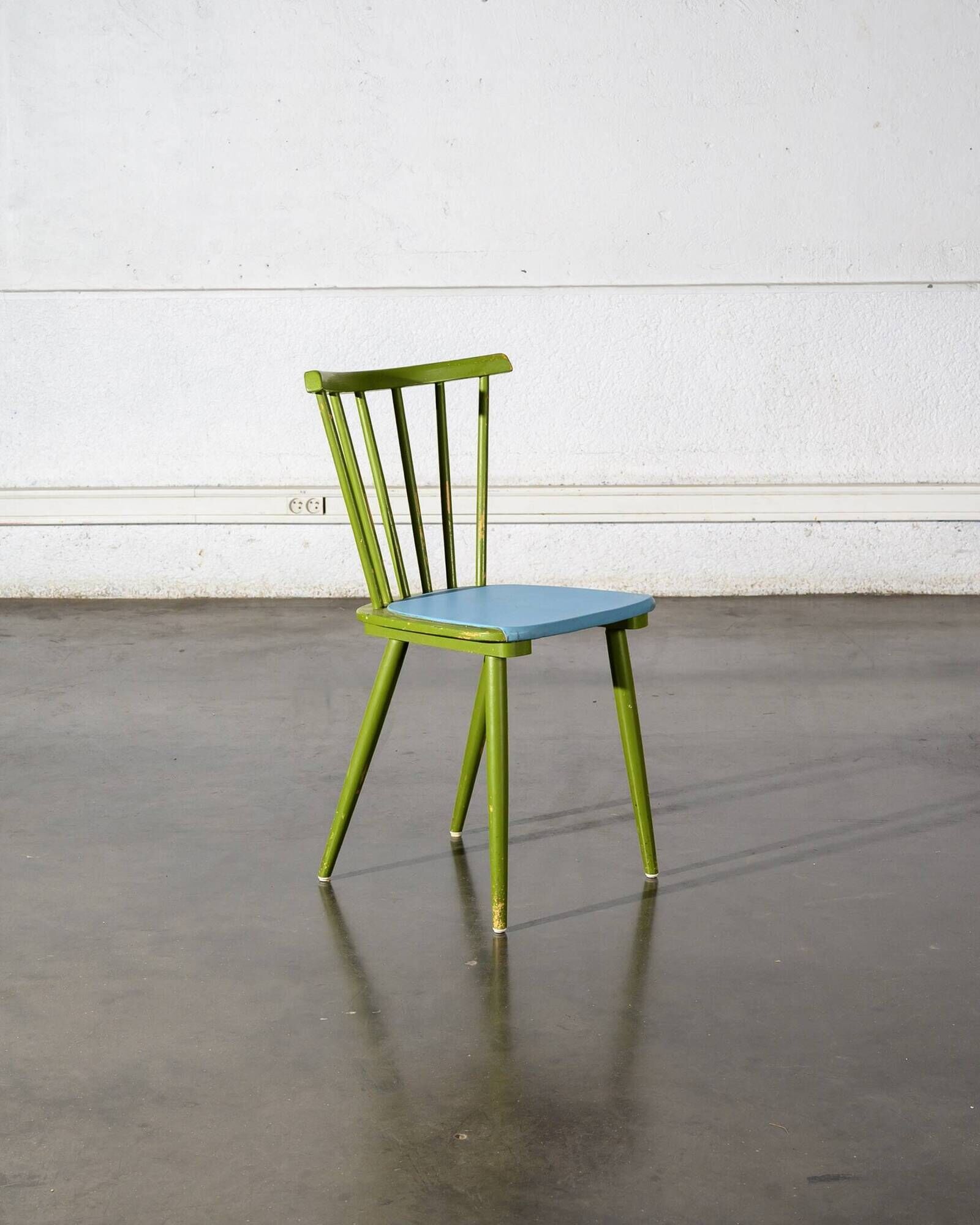 Lot de 3 chaises scandinaves
