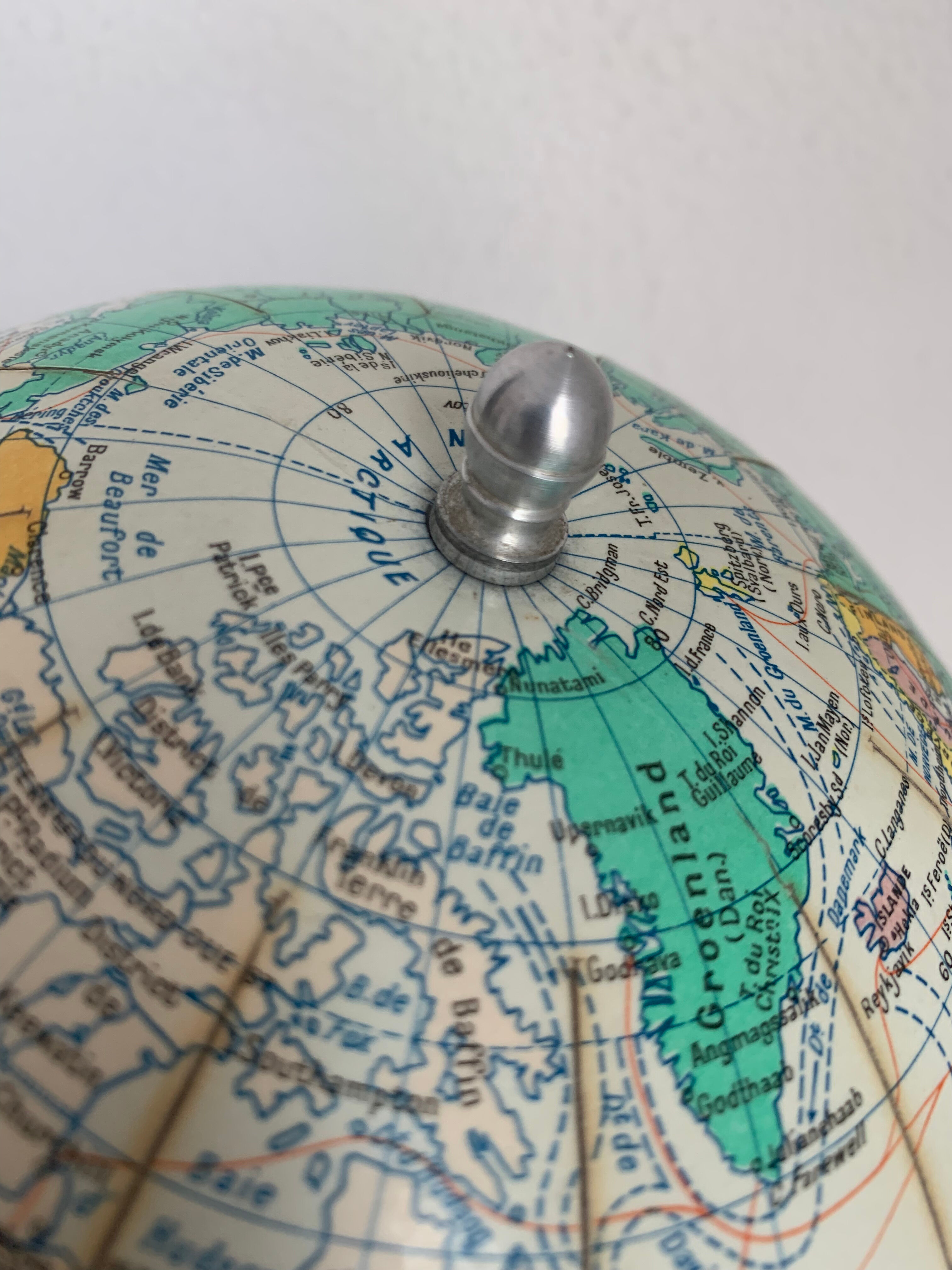 Vintage globe 1950 terrestrial Girard Barrère cream - 30 cm