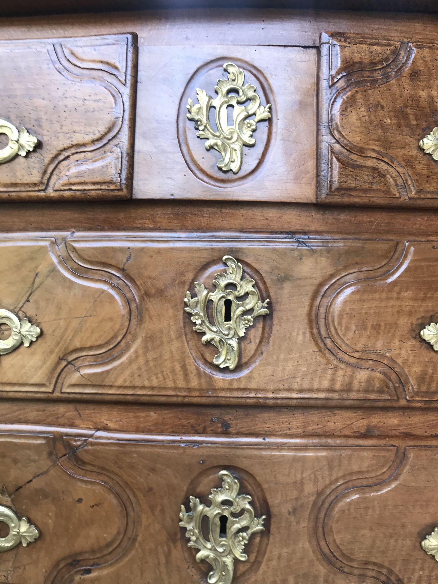 Parisian dresser Louis XV 18th era